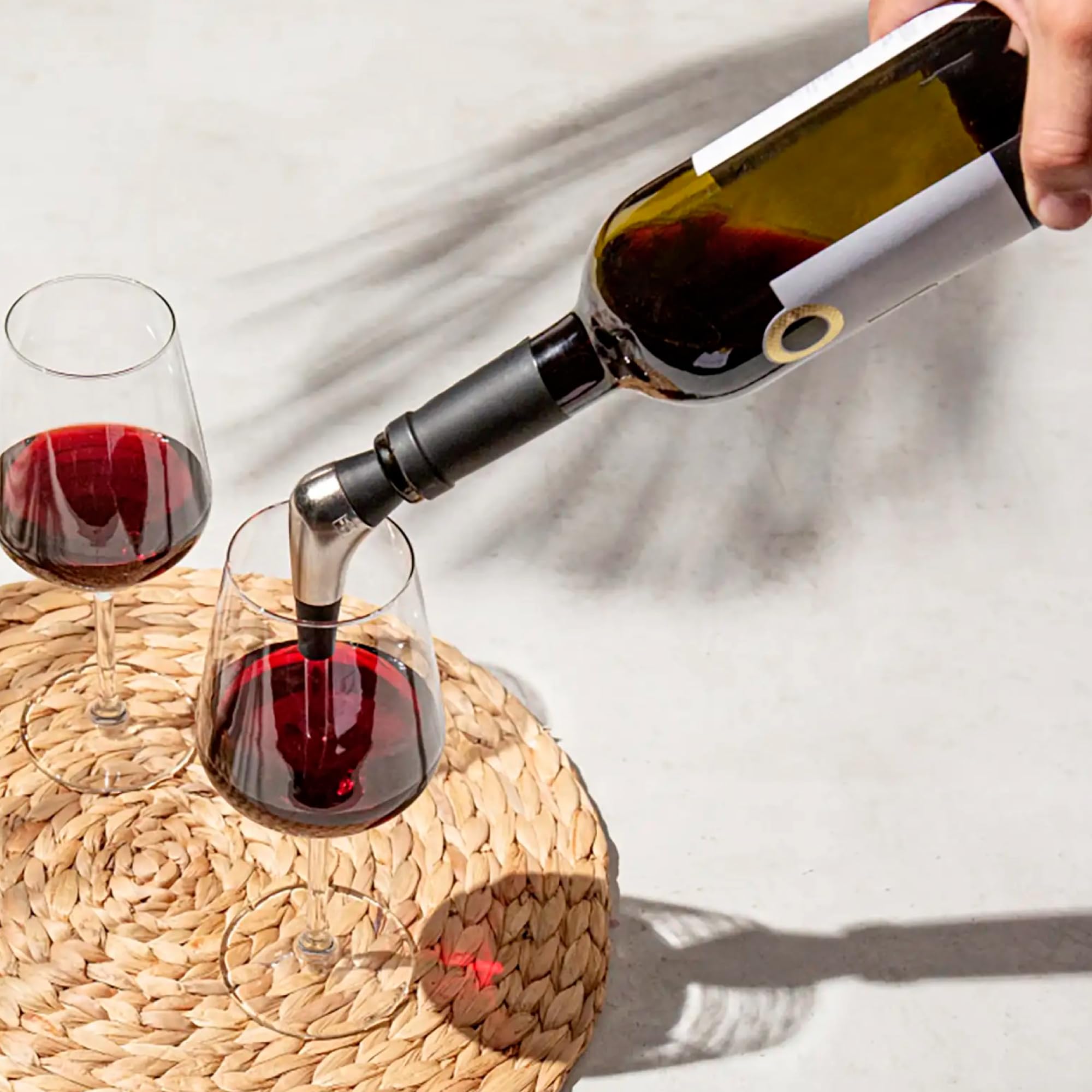 Premium Stainless Steel Slow Wine Pourer by Vacu Vin – Perfect for Red, White & Sparkling Wines – Ideal for Home Bars, Restaurants & Wine Tastings