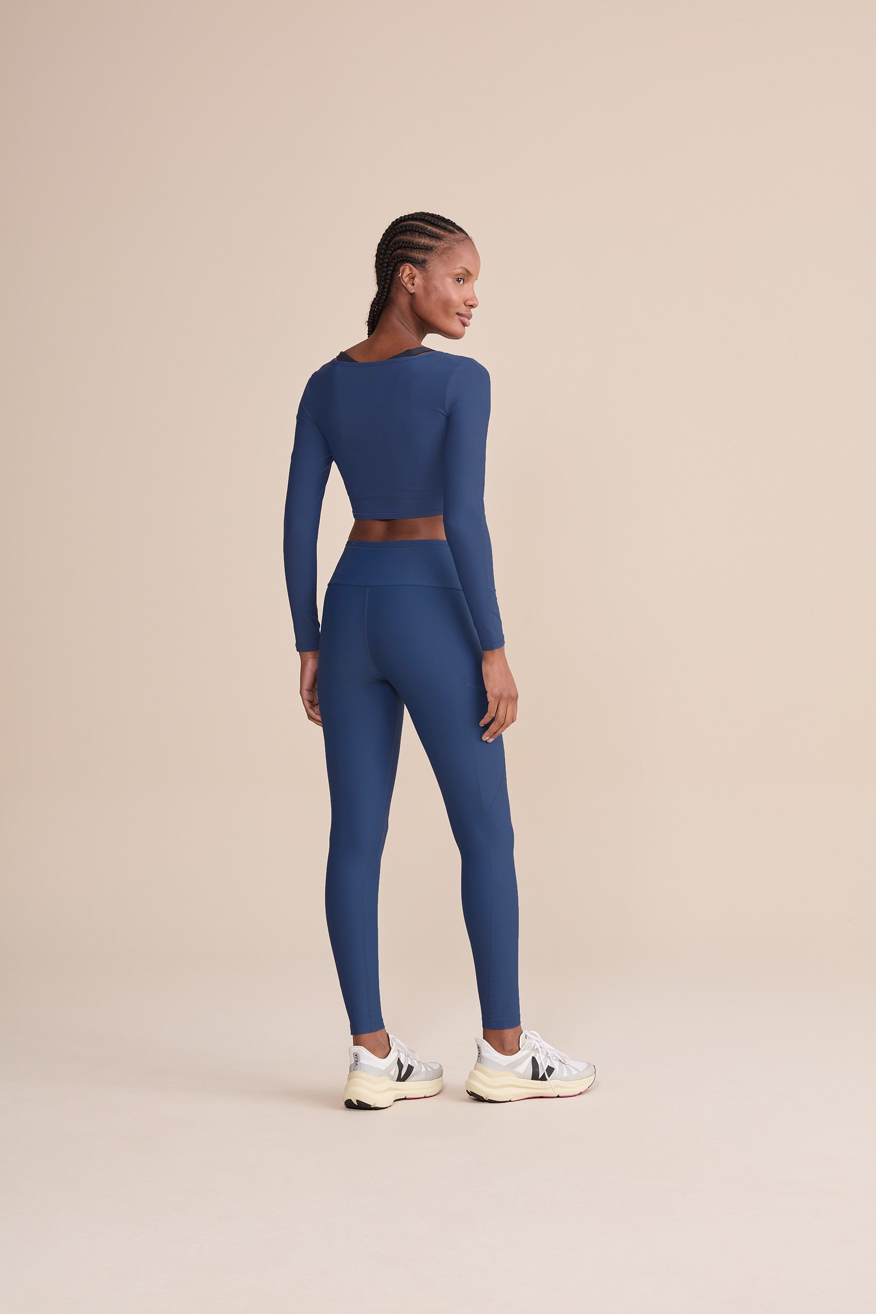 Harmony Crop Long Sleeve Tops for Women - Soft Stretchy Yoga Shirts, Workout Tees & Casual Wear - Perfect for Yoga, Gym, Running & Everyday Outfits