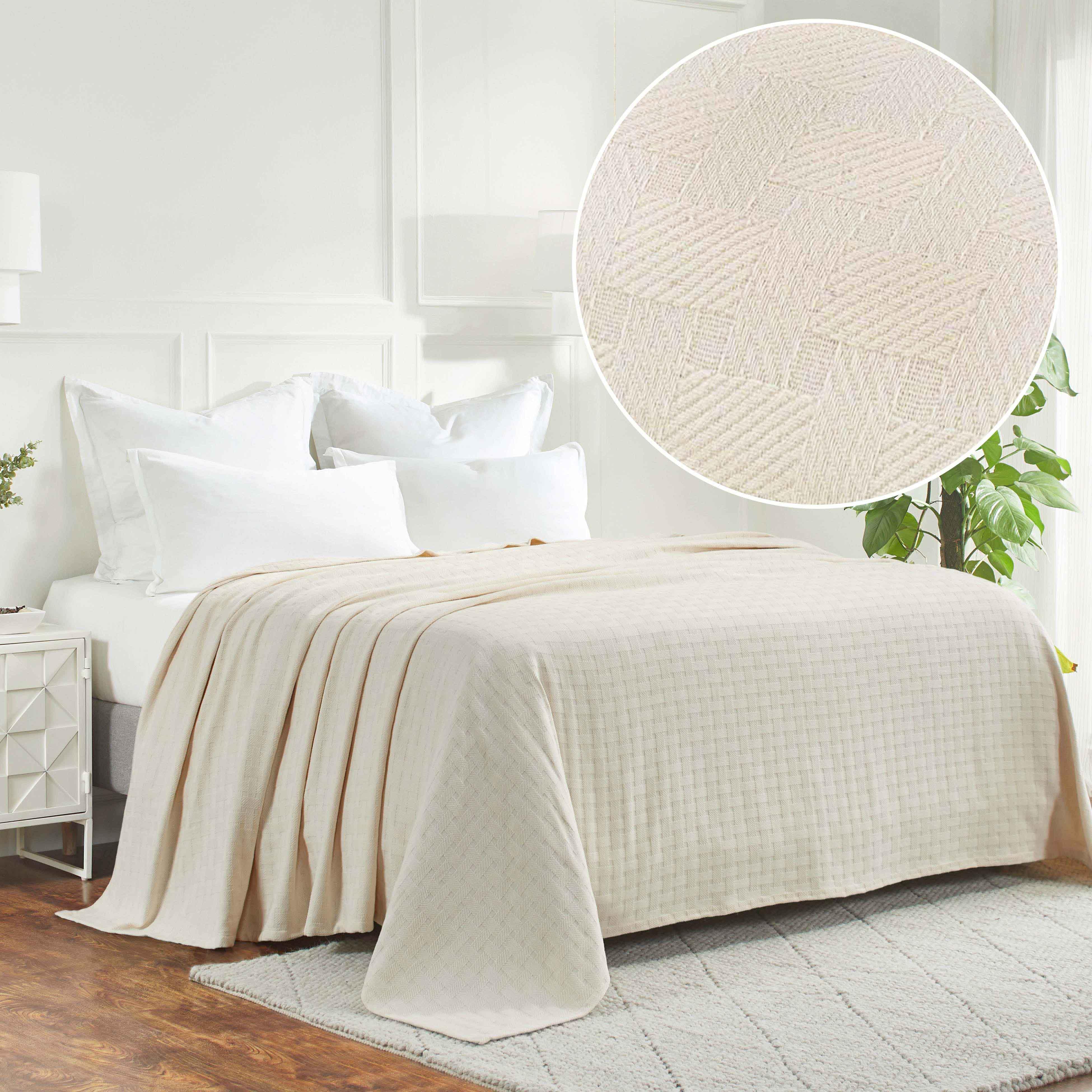 Farmhouse Basketweave Cotton Blanket - All Season Soft & Cozy Throw for Bed, Couch, and Outdoor Use - Perfect for Home Decor, Camping, and Gifts