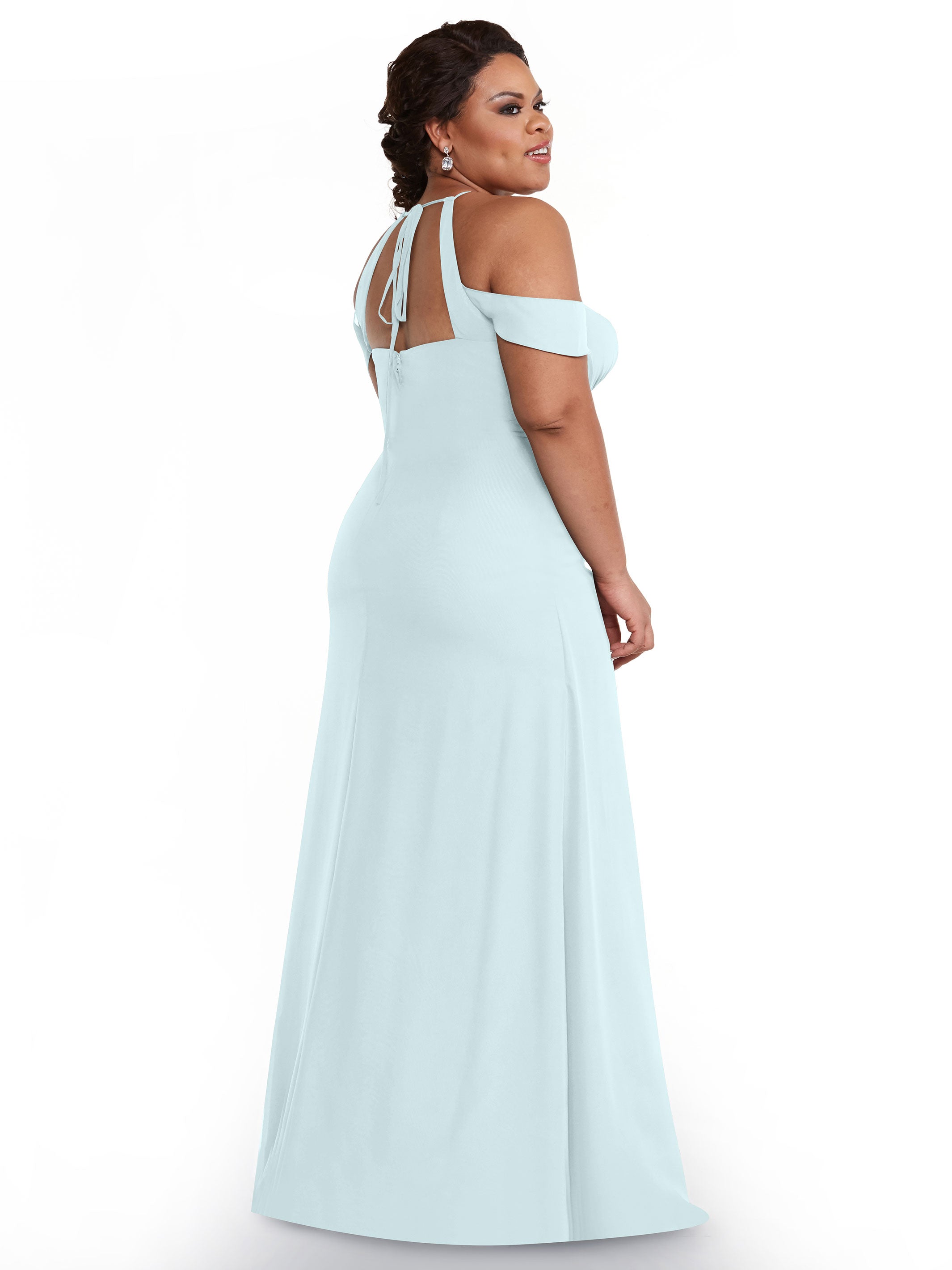 Elegant Off-The-Shoulder Chiffon Bridesmaid Dress with Halter Neckline - Perfect for Weddings, Formal Events & Special Occasions