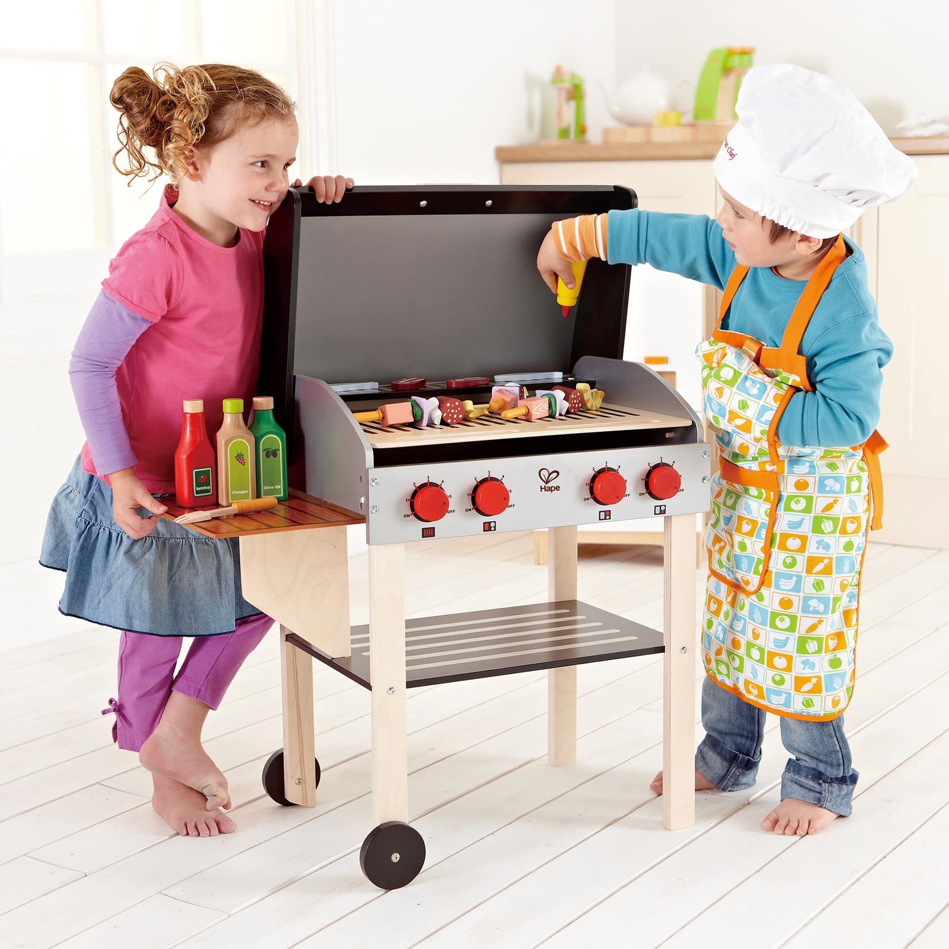 Hape Wooden Gourmet Grill and Shish Kabob Playset - Pretend Play BBQ Cooking Toy Set with Realistic Play Food for Kids | Outdoor & Indoor Role Play, Birthday Gift for Toddlers & Preschoolers