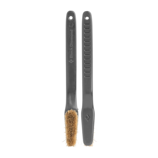 Best Bouldering Brush for Rock Climbing - Medium Stiffness for Effective Cleaning - Perfect for Indoor & Outdoor Climbing Gyms, Crags, and Training Sessions