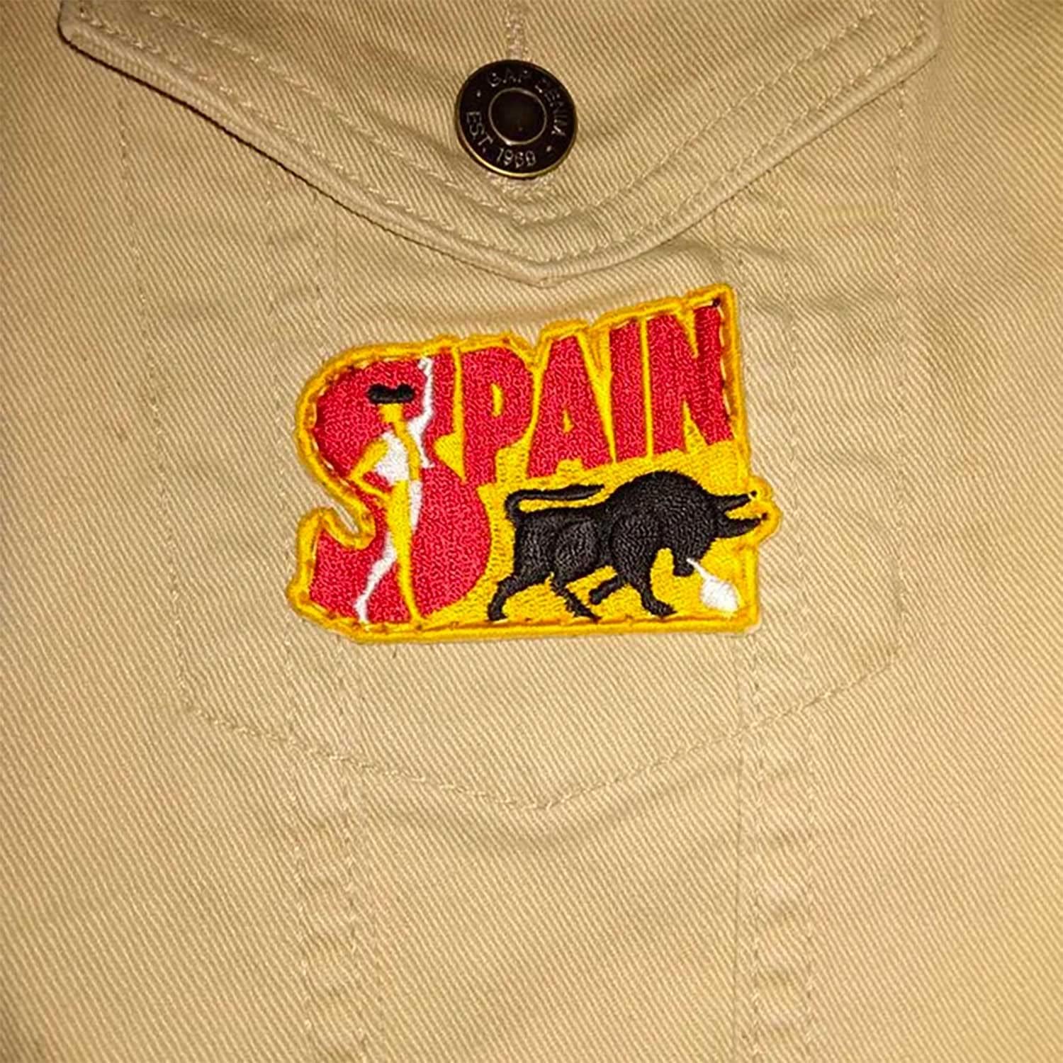 Vagabond Heart Spain Patch - Bullfighting Iron On Travel Badge | Spain Souvenir & Travel Accessories | Perfect for Backpacks, Jackets & Scrapbooking