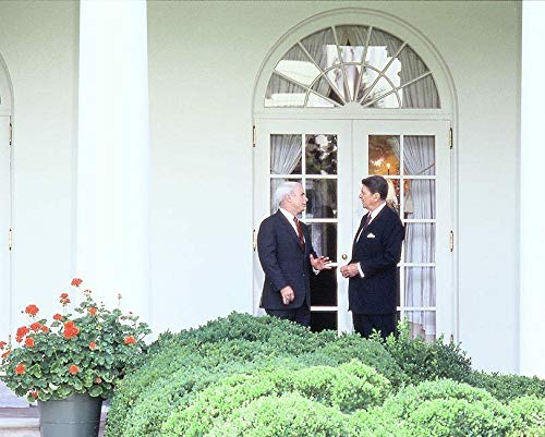 20x30 Inch Laminated Poster of President Ronald Reagan & Senator John McCain - Vibrant Colors, High-Quality Print - Perfect for Home, Office, or Classroom Decor - Fits Standard Frames