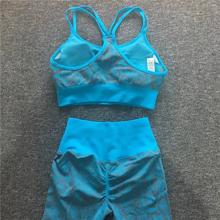 1PCS Women's Snake Print Seamless Yoga Set - Scrunch Tracksuit, Workout Gym Leggings & Running Pants for Women | High Waisted Fitness Outfit for Yoga, Gym, Running & Lounge Wear