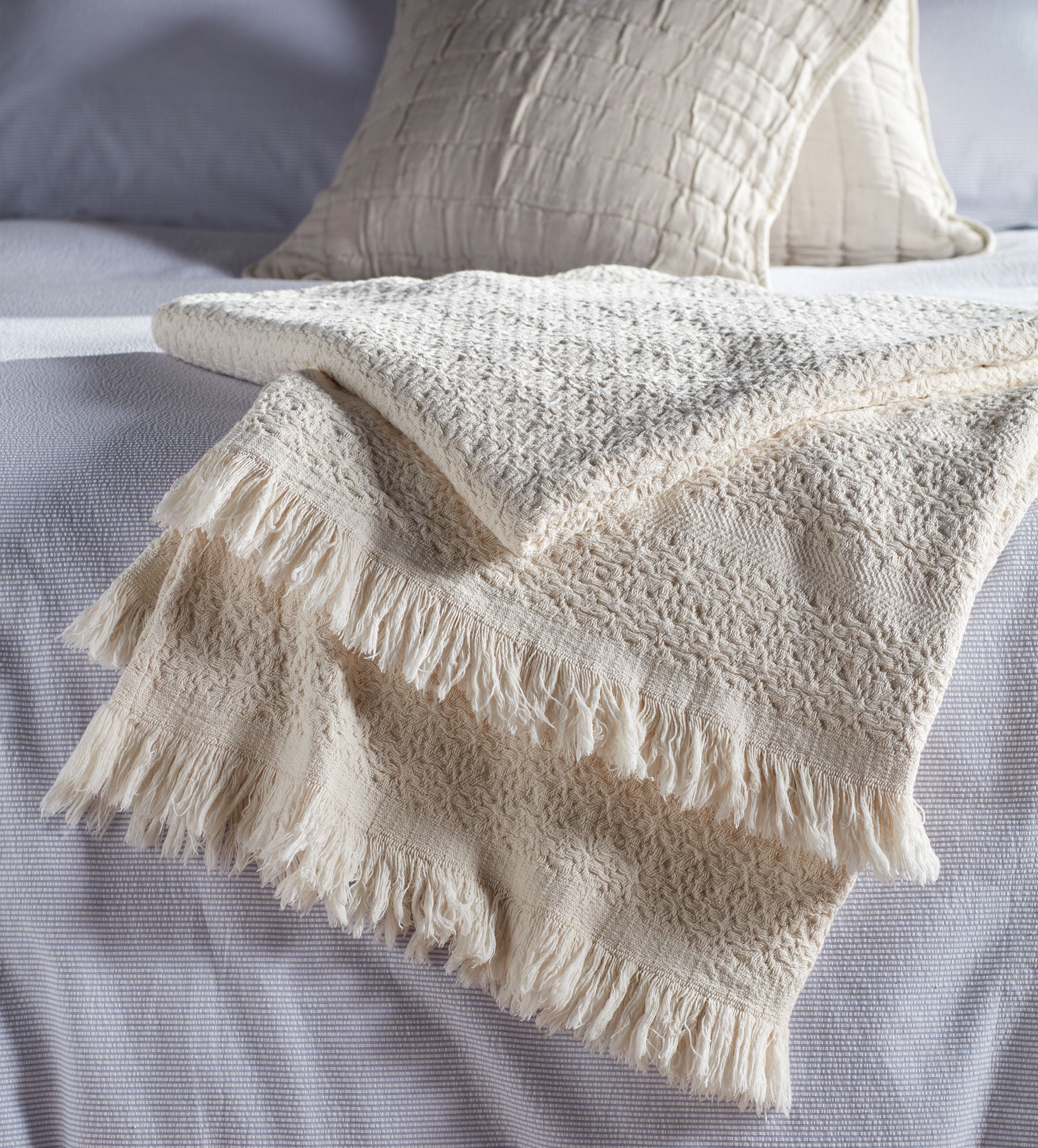 Premium 100% Cotton Throw Blanket - Soft & Cozy Cream Filipa Blanket for Couch, Bed, and Home Decor - Perfect for Relaxing, Lounging, and Gifting