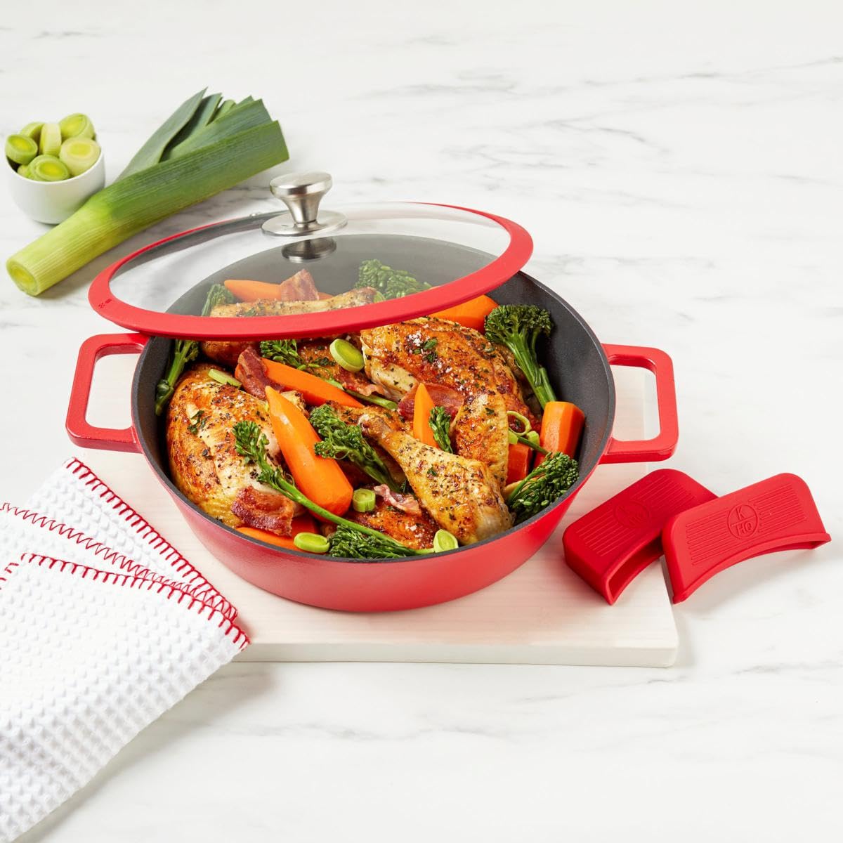 Kitchen HQ 4.5-Quart Cast Iron Nonstick Braiser Pan with Lid - Oven Safe, Renewed - Perfect for Searing, Braising & Slow Cooking in Kitchen