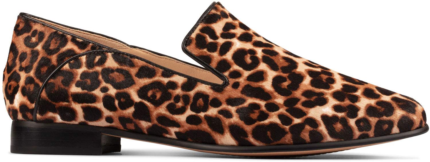 Clarks Women's Loafers & Slip-On Moccasins - Comfortable Casual Shoes for Work, Travel & Everyday Wear