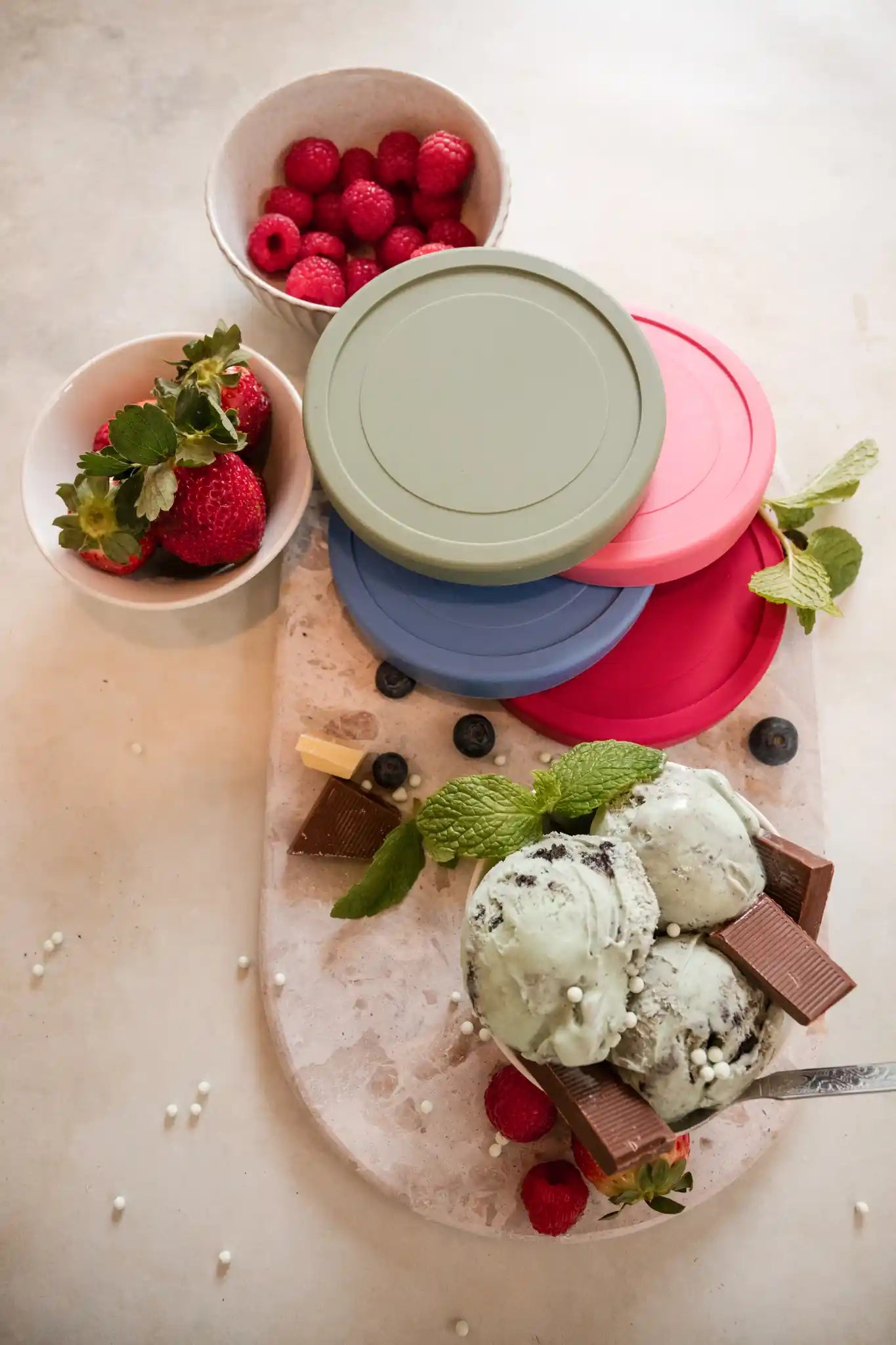 4-Piece Silicone Mixed Lid Set - Airtight & Leakproof for Food Storage - Perfect for Meal Prep, Leftovers & Freezing