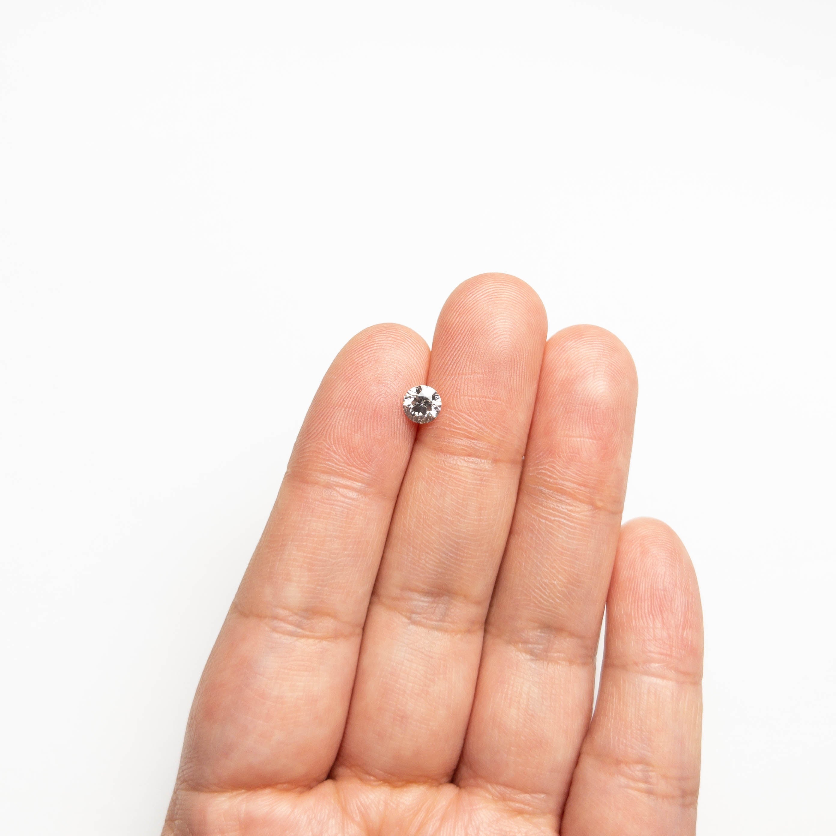 0.54ct Fancy Grey Round Brilliant Cut Diamond - 5.15x5.12x3.28mm (14K Gold Setting) | Perfect for Engagement Rings & Fine Jewelry Gifts
