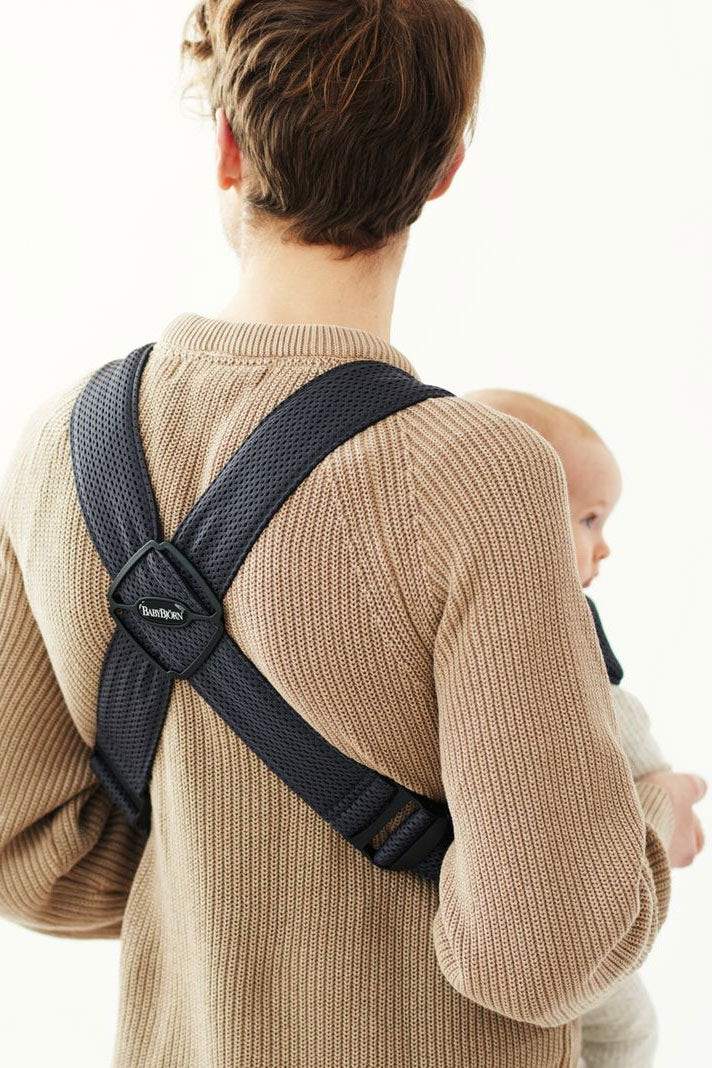 BabyBjorn Baby Carrier Mini 3D Mesh - Lightweight & Breathable Infant Carrier for Newborns to Toddlers - Perfect for Travel, Hiking & Everyday Use