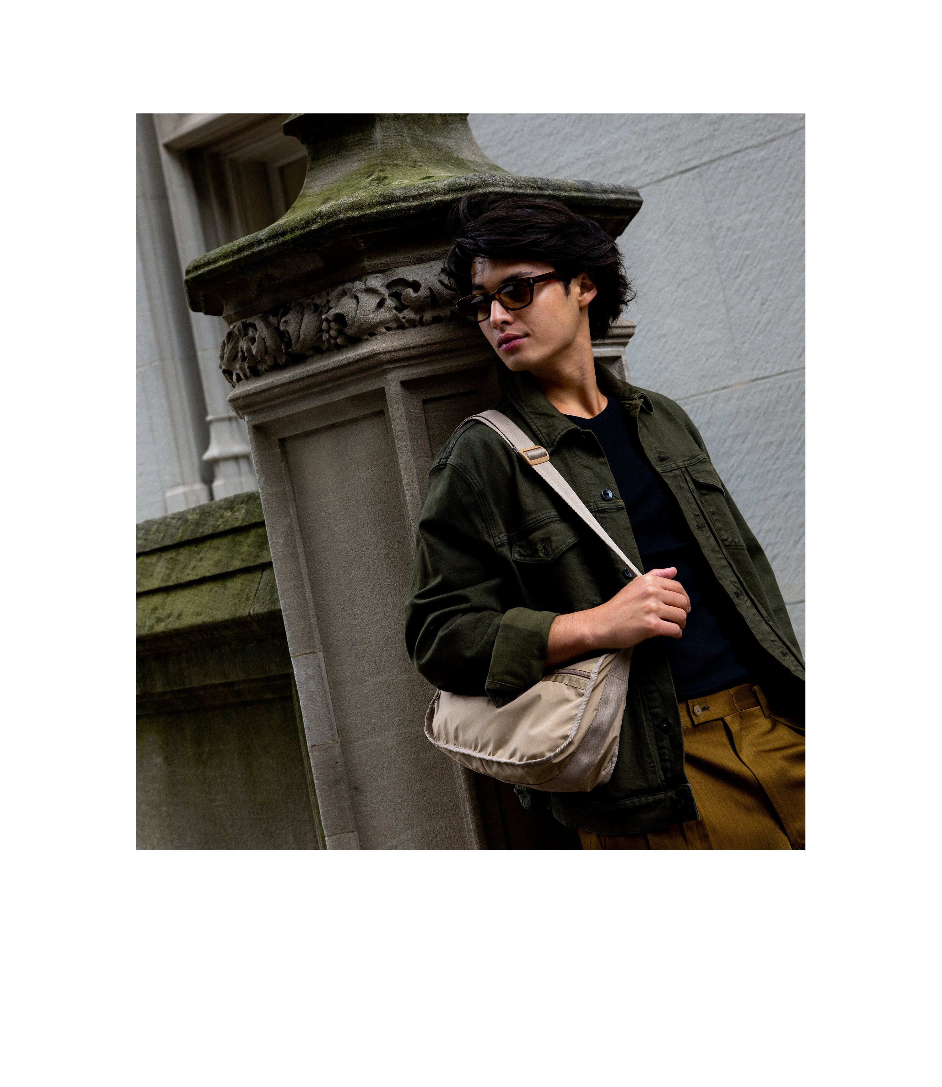 Classic Hobo Provincial Beige Crossbody Bag 7520 U202 - Stylish & Versatile Shoulder Bag for Women, Perfect for Work, Travel & Everyday Use