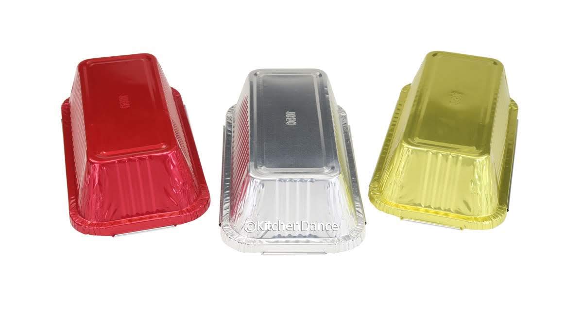 KitchenDance Disposable Aluminum Loaf Pans with Lids - 1.5 lb Rectangular Foil Baking Pans for Cakes, Cobblers, Bread & Meal Prep - Heavy Duty Gold Aluminum Containers (125 Pack) - Perfect for Home Baking, Party Catering & Food Storage
