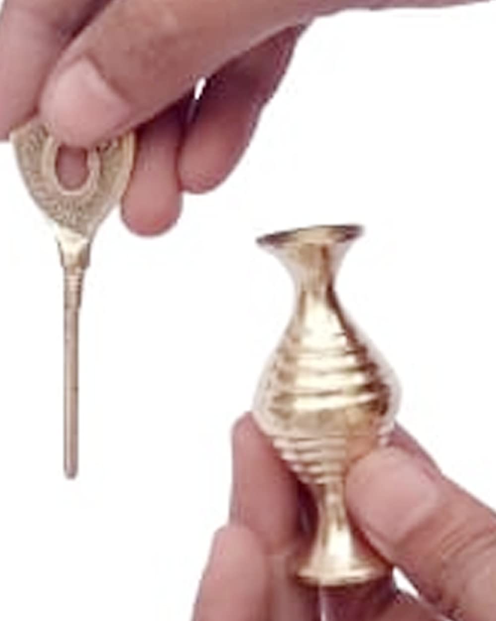 **Premium Brass Surma Holder with Funnel & 2 Kohl Sticks - Traditional Eye Makeup & Kohl Application Kit - Perfect for Ayurvedic & Natural Beauty Routines**    *(Use for traditional eye makeup, Ayurvedic treatments, or enhancing natural beauty with authentic kohl application.)*