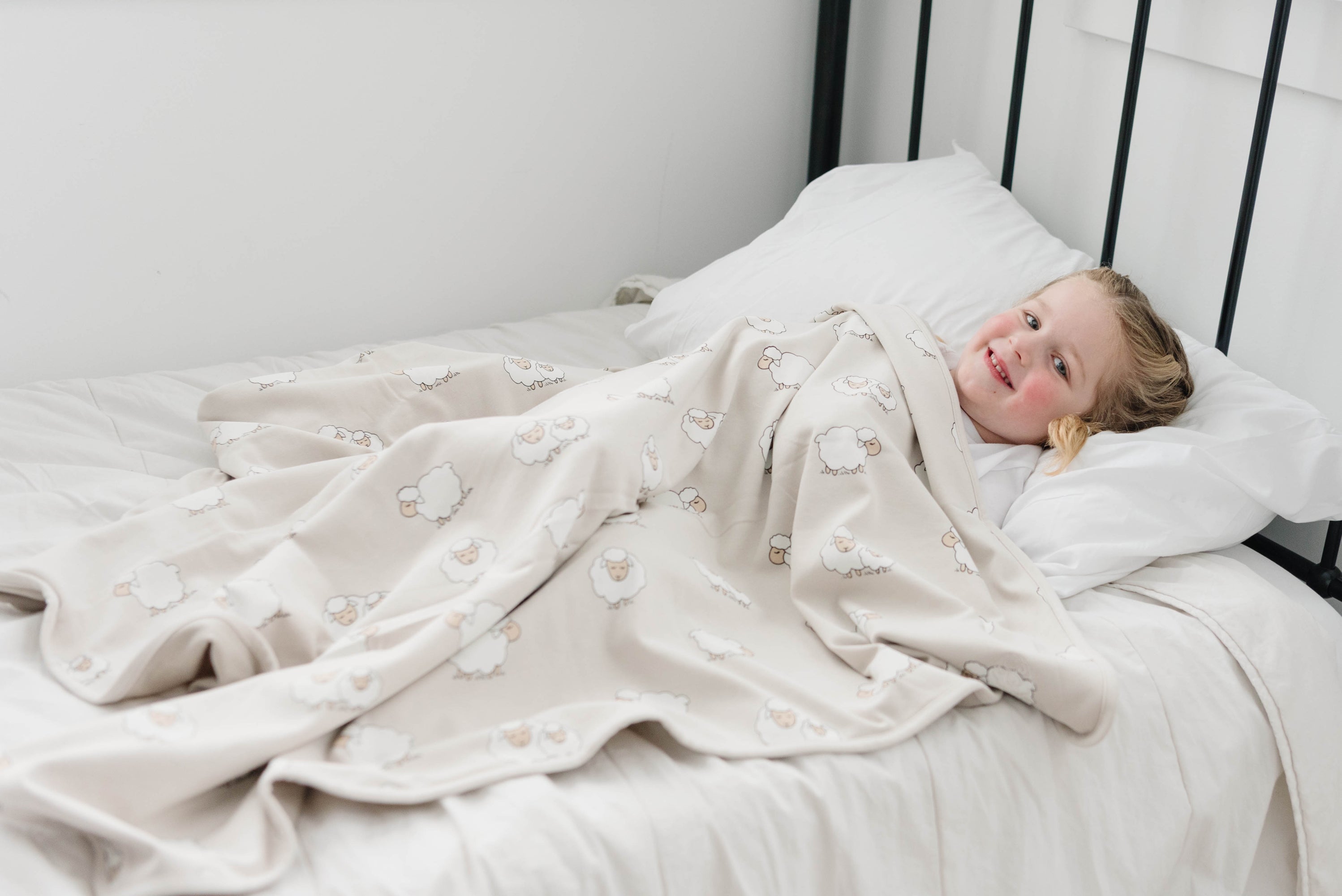 Premium 4-Season Toddler Blanket - 52.5
