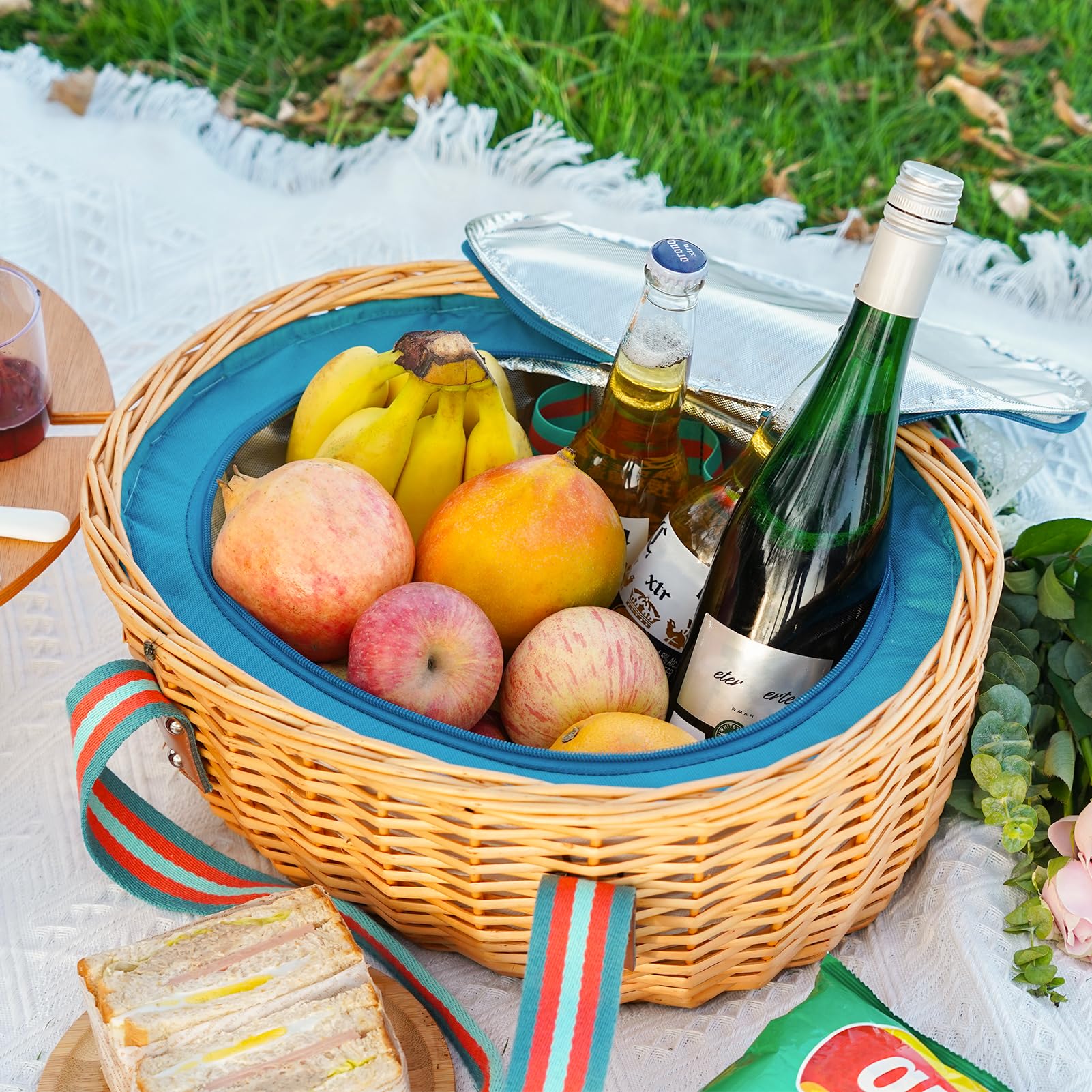 Premium Wicker Picnic Basket for 2 with Insulated Cooler, Blanket & Cutlery Set - Romantic Outdoor Dining Essentials for Couples | Perfect for Beach, Park or Garden Dates - Ideal Christmas Gift