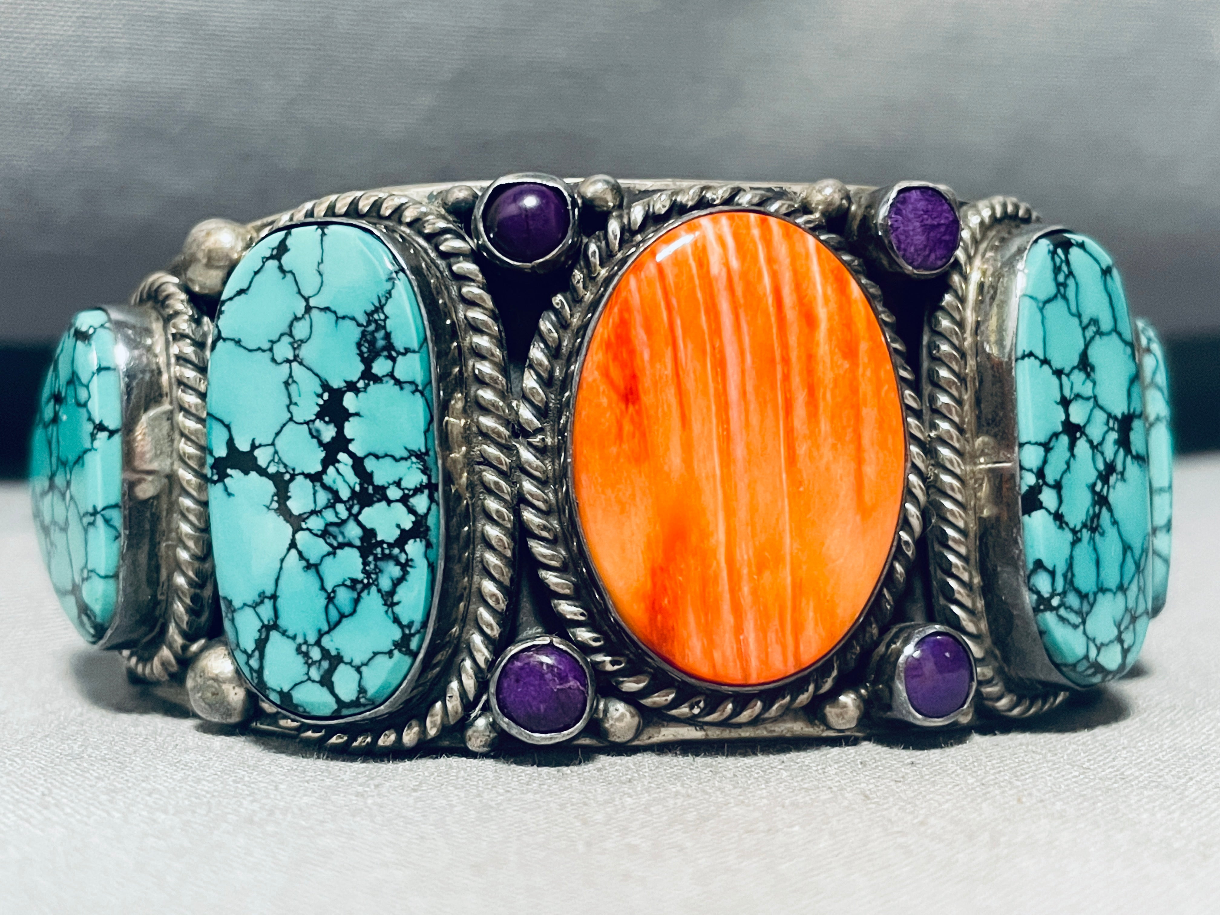 127 Grams!! Vintage Native American Navajo Spiderweb Turquoise Sterling Silver Shell Bracelet