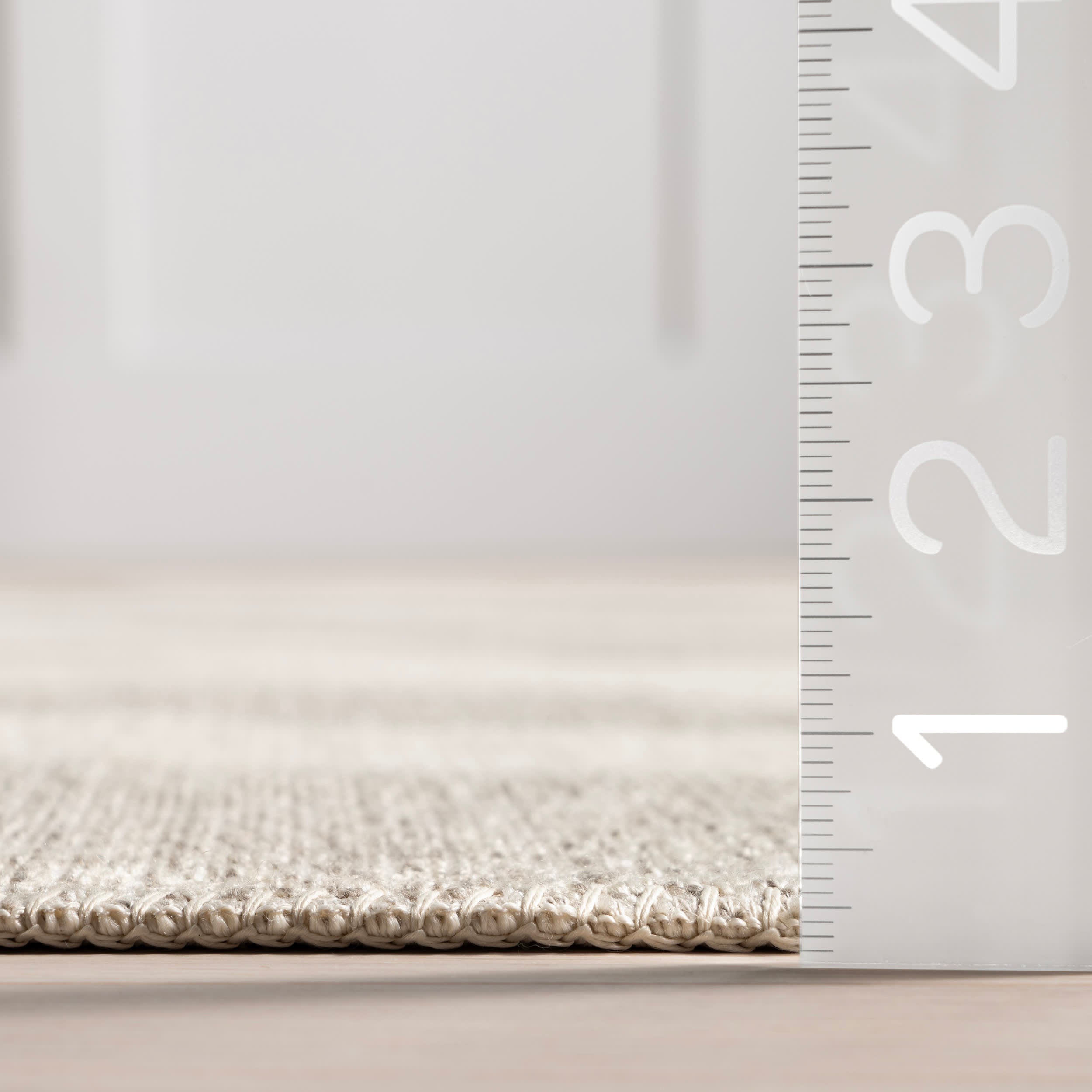 Claude Abstract Fringed Reversible Washable Area Rug - Cream | Boho Chic Living Room Decor, Bedroom Accent Rug, Cozy Home Office Floor Mat