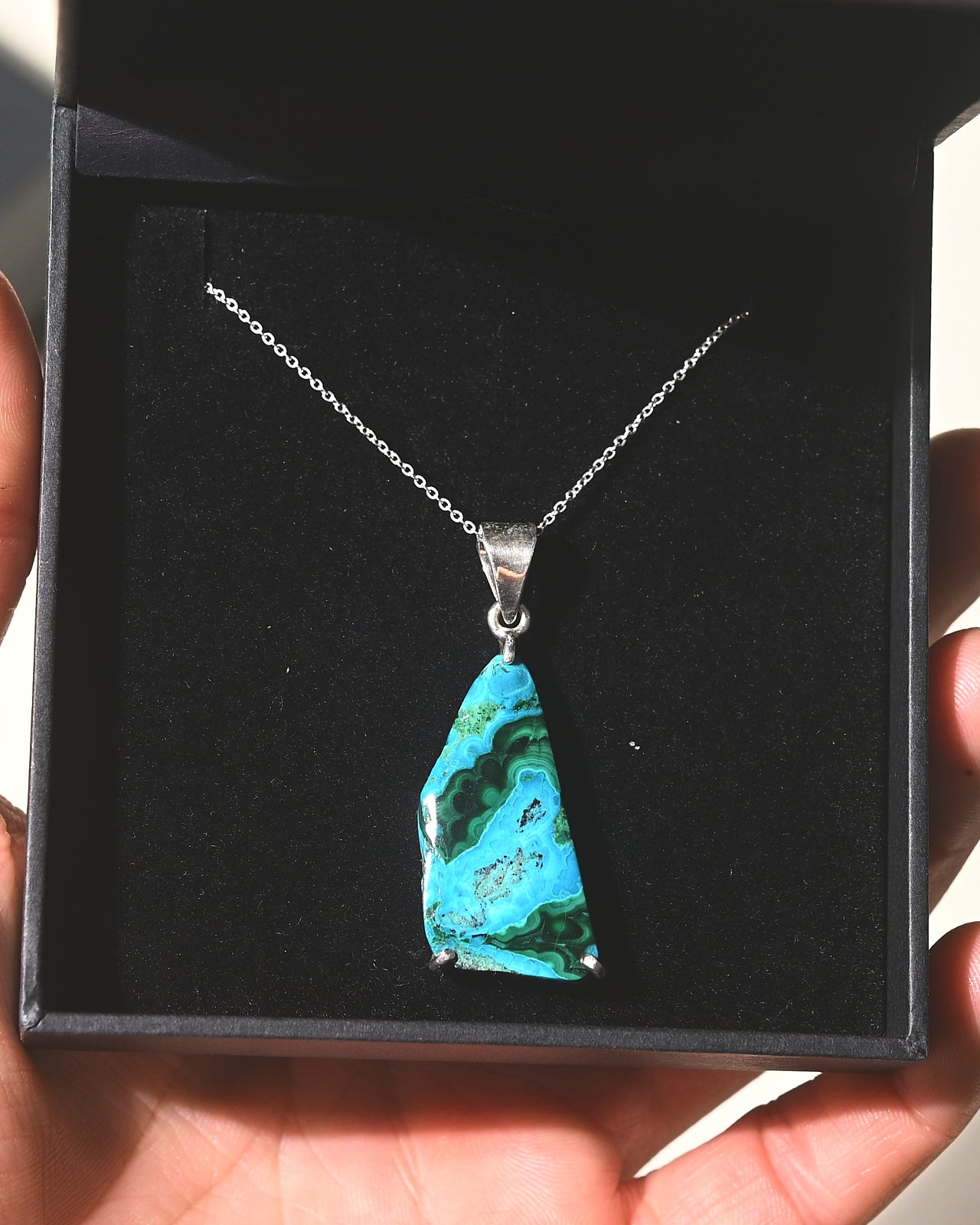 Natural Chrysocolla Malachite Pendant Necklace - Healing Stone Jewelry for Women - Perfect for Meditation, Energy Balancing & Spiritual Gifts