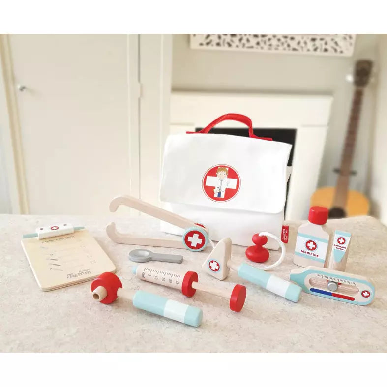 Little Wooden Doctors Set - Pretend Play Toy for Kids, Educational Medical Kit for Toddlers - Perfect for Role Play, Birthday Gifts & Preschool Learning Activities