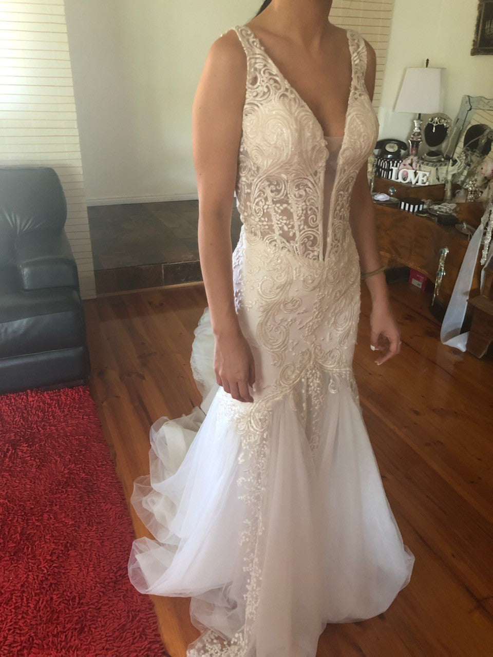 Calla Blanche Jocelyn 17114 Sample Wedding Gown - Elegant Lace Bridal Dress for Prom, Evening Gala & Formal Occasions