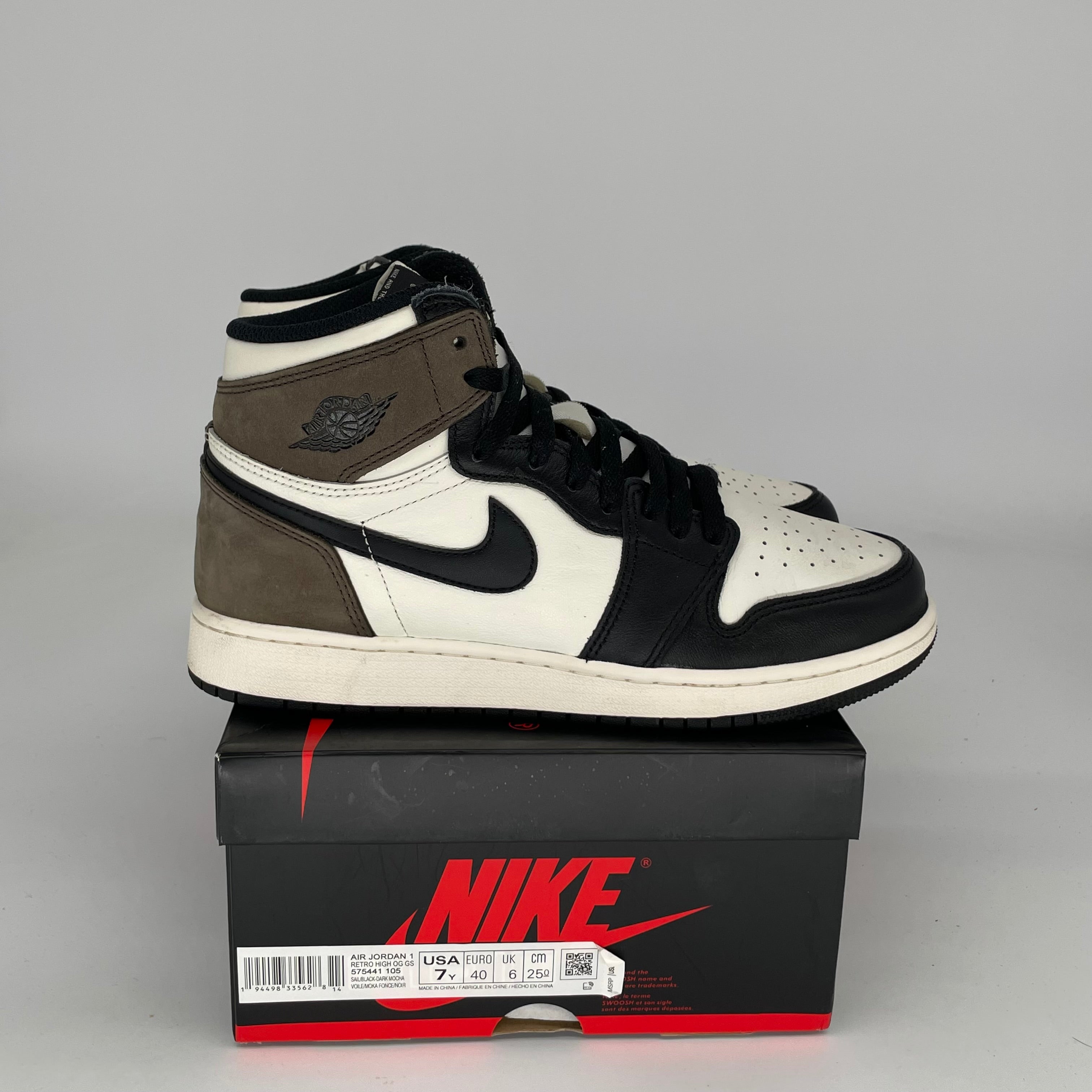 AIR JORDAN 1 DARK MOCHA Sneakers - Size 7Y (575441-105) - Men's/Women's High-Top Basketball Shoes for Casual Wear & Street Style