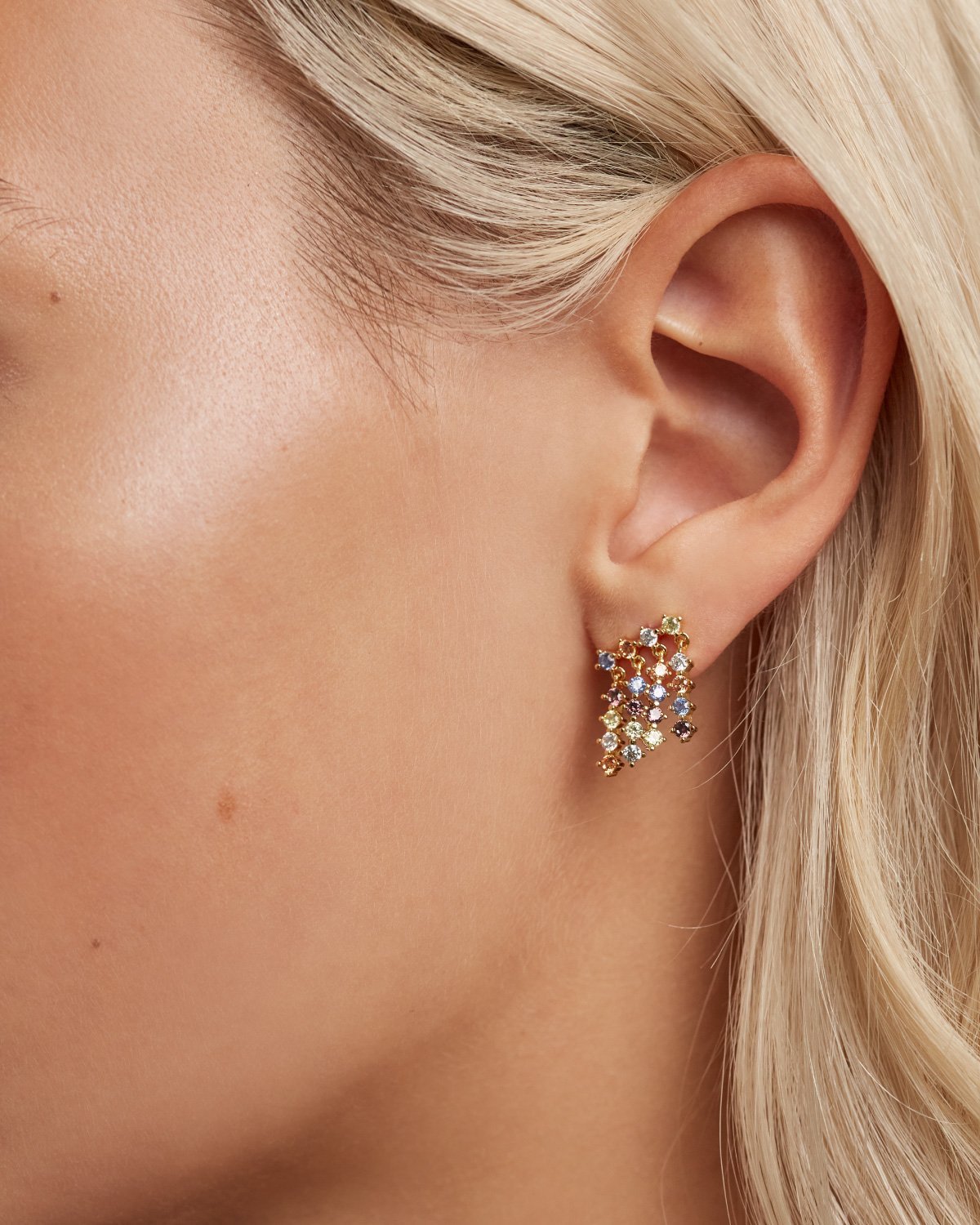 GRID Willow Gold Earrings for Women - 14K Gold Plated Dainty Hoop Earrings - Elegant Everyday Jewelry Gift for Her - Perfect for Office, Date Night & Special Occasions