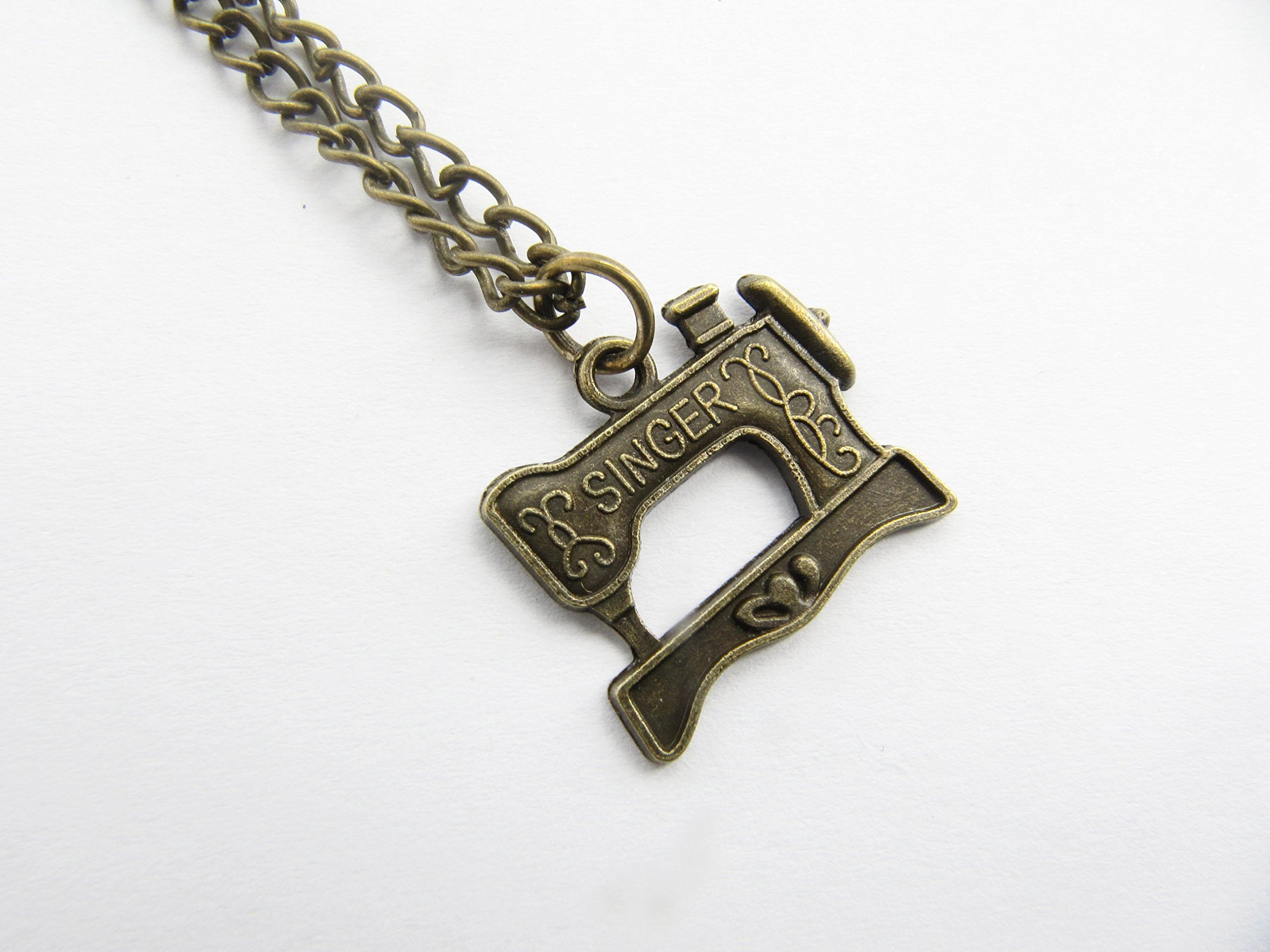Singer Sewing Machine Charm Pendant - Bronze Seamstress Jewelry for Sewing Lovers & Craft Enthusiasts | Perfect Gift for Tailors, Designers & DIY Sewing Projects