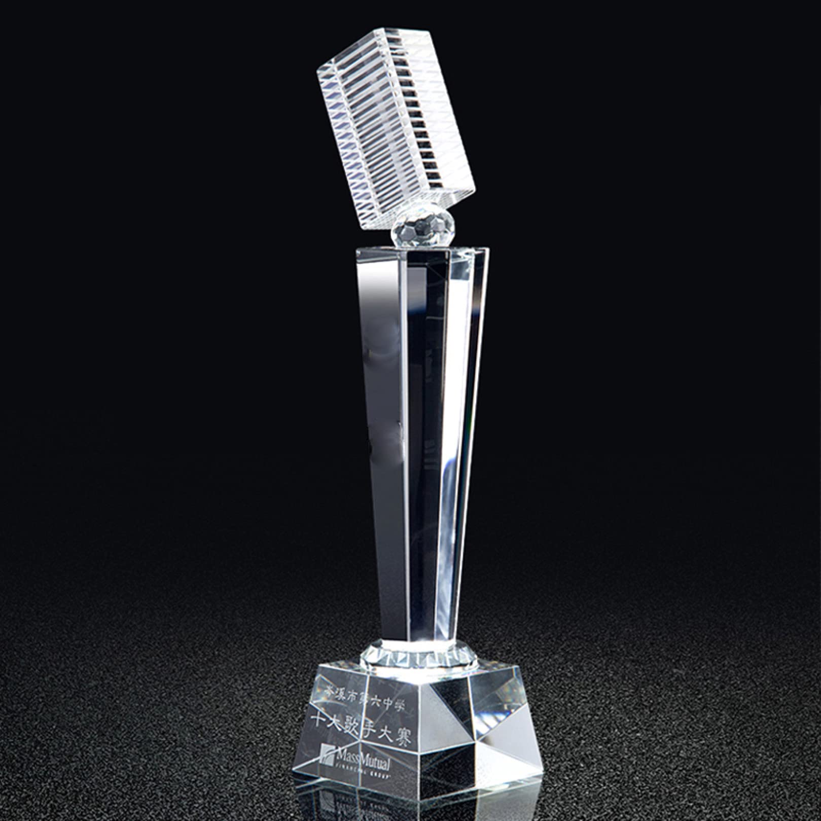 AOBRICON Crystal Microphone Trophy Award - Elegant Singing Souvenir Gift with Music Voice, Perfect for Karaoke Parties, Singing Competitions & Music Lovers