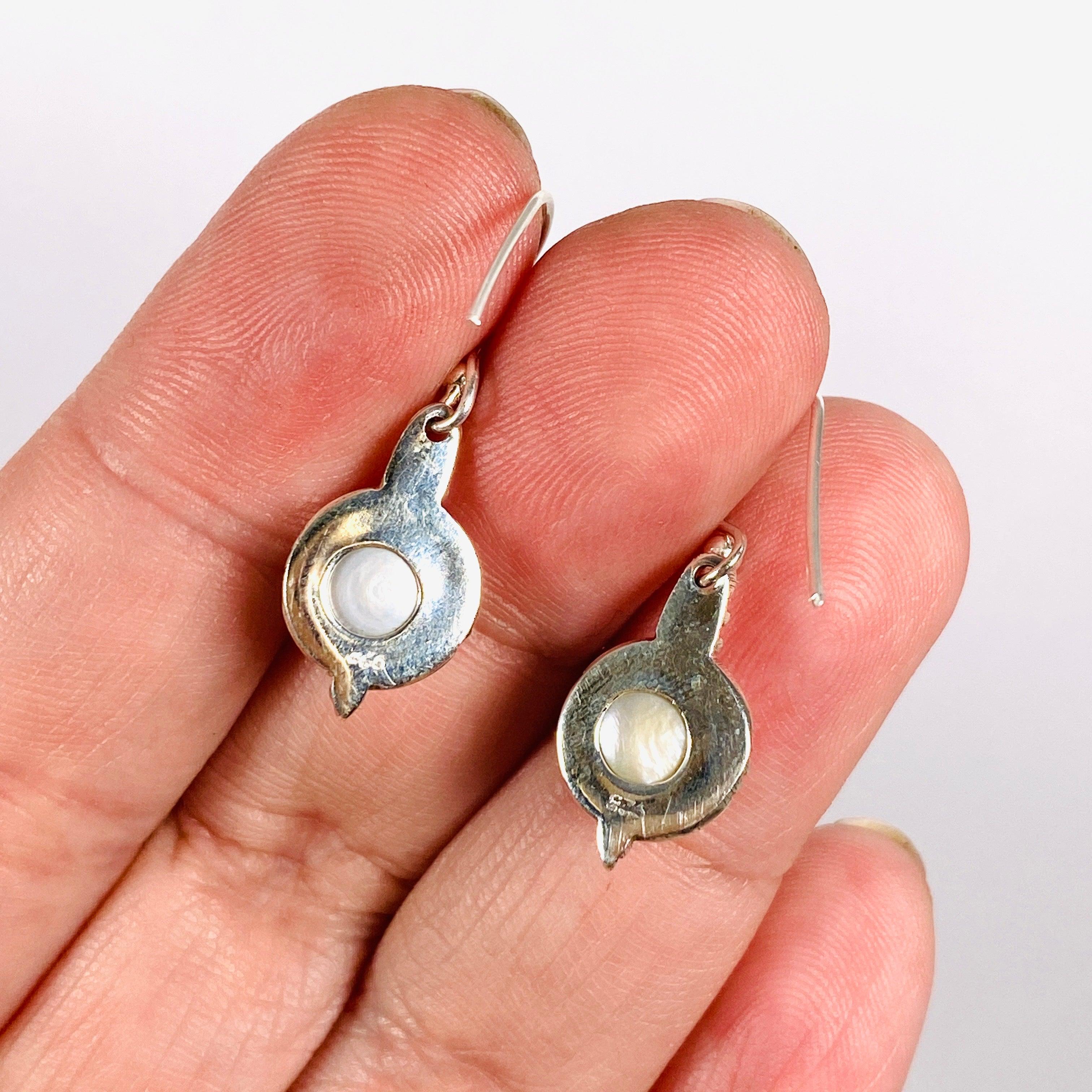 Elegant Pearl Round Earrings with Silver Detailing E2696 - Perfect for Weddings, Parties & Special Occasions