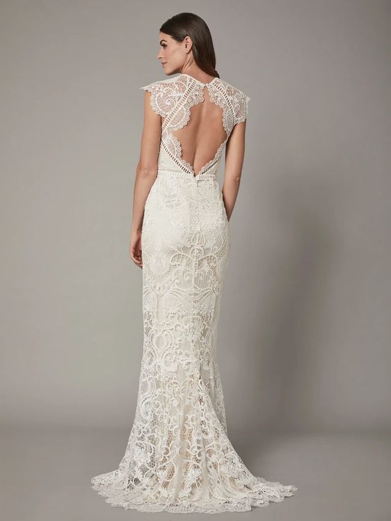Catherine Deane Merry Gown - Elegant Floral Lace Wedding Dress for Bride, Perfect for Beach Weddings & Romantic Ceremonies