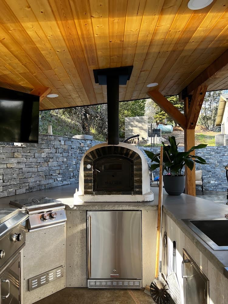 Premium LISBOA STONE ARCH Outdoor Pizza Oven - Portable Wood Fired Oven for Backyard, Patio & Camping - Perfect for Homemade Pizza, Bread & Grilling