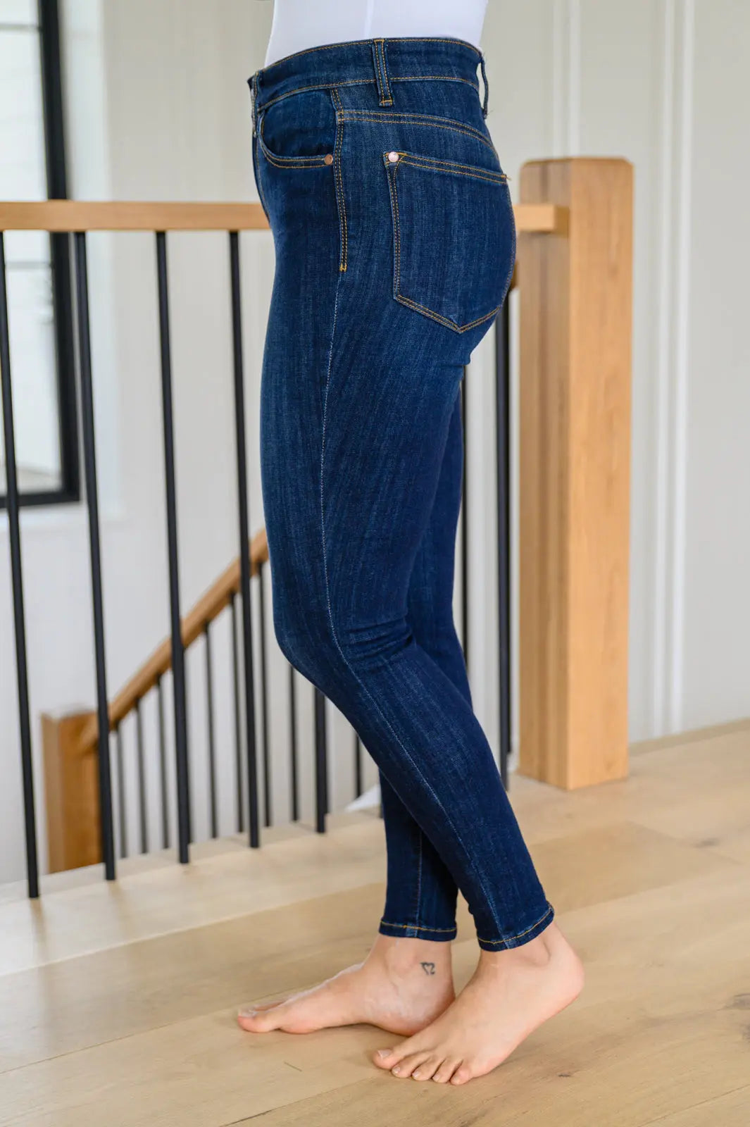 Georgia Back Yoke Skinny Jeans for Women - Stretch Denim Pants with Phone Pocket - Perfect for Casual Outfits & Everyday Wear