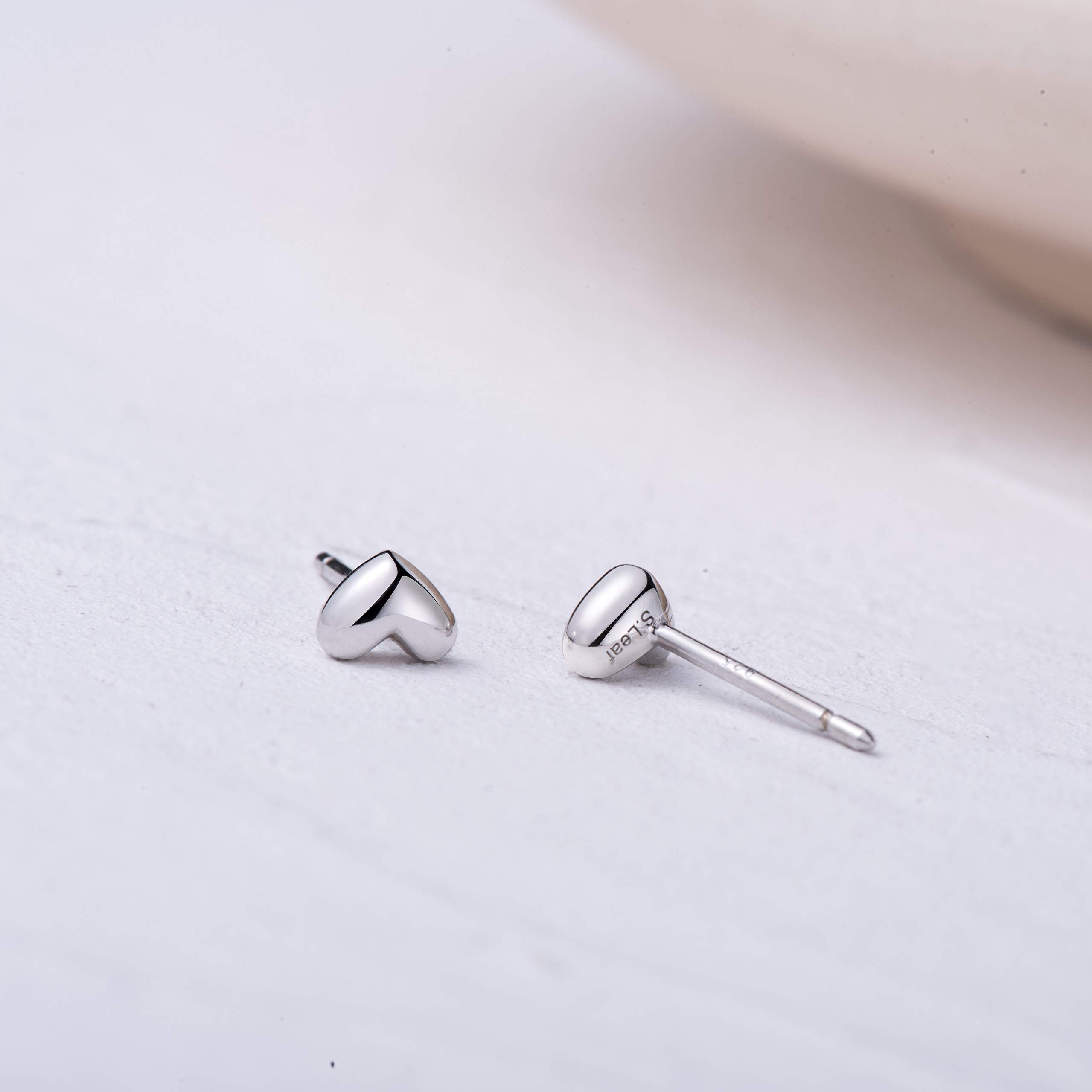 S.Leaf Sterling Silver Stud Earrings for Women - Gold Plated Tiny Heart Earrings, Dainty Simple Jewelry Gift for Her - Perfect for Everyday Wear, Date Night & Special Occasions