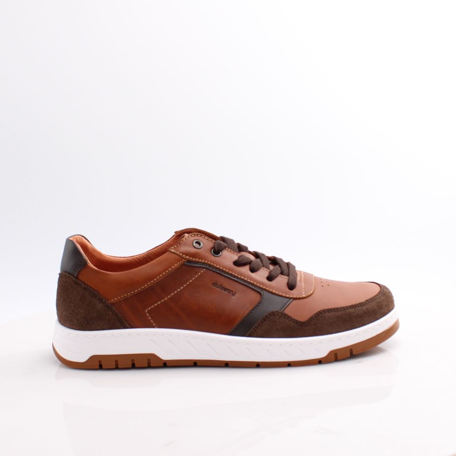 Skater Dubarry Shoes - Trendy & Comfortable Skate Shoes for Men & Women - Perfect for Street Style & Skateboarding