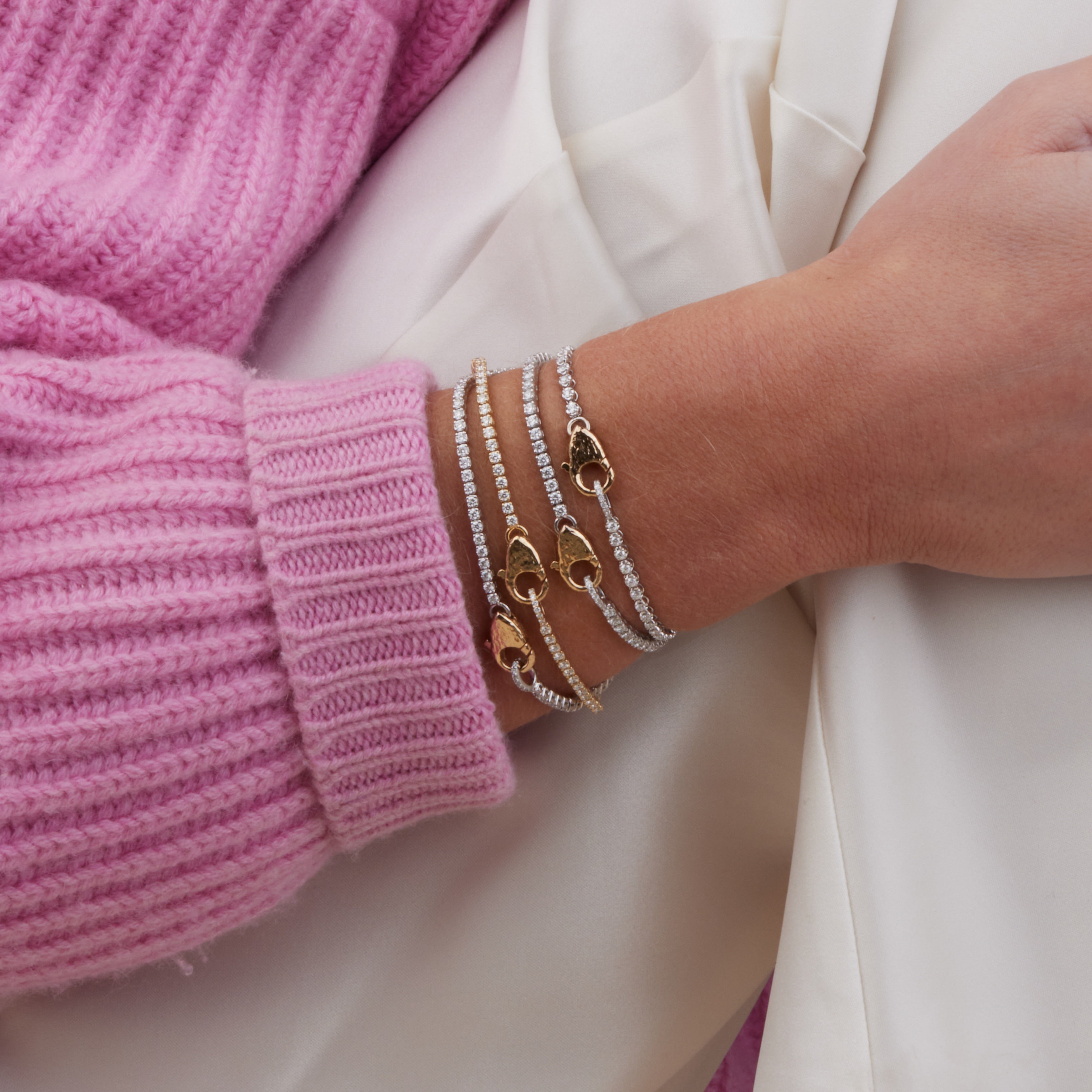 Elegant Petite Tennis Lock Bracelet for Women - Dainty Gold & Silver Chain Bracelet for Everyday Wear, Gifts & Special Occasions