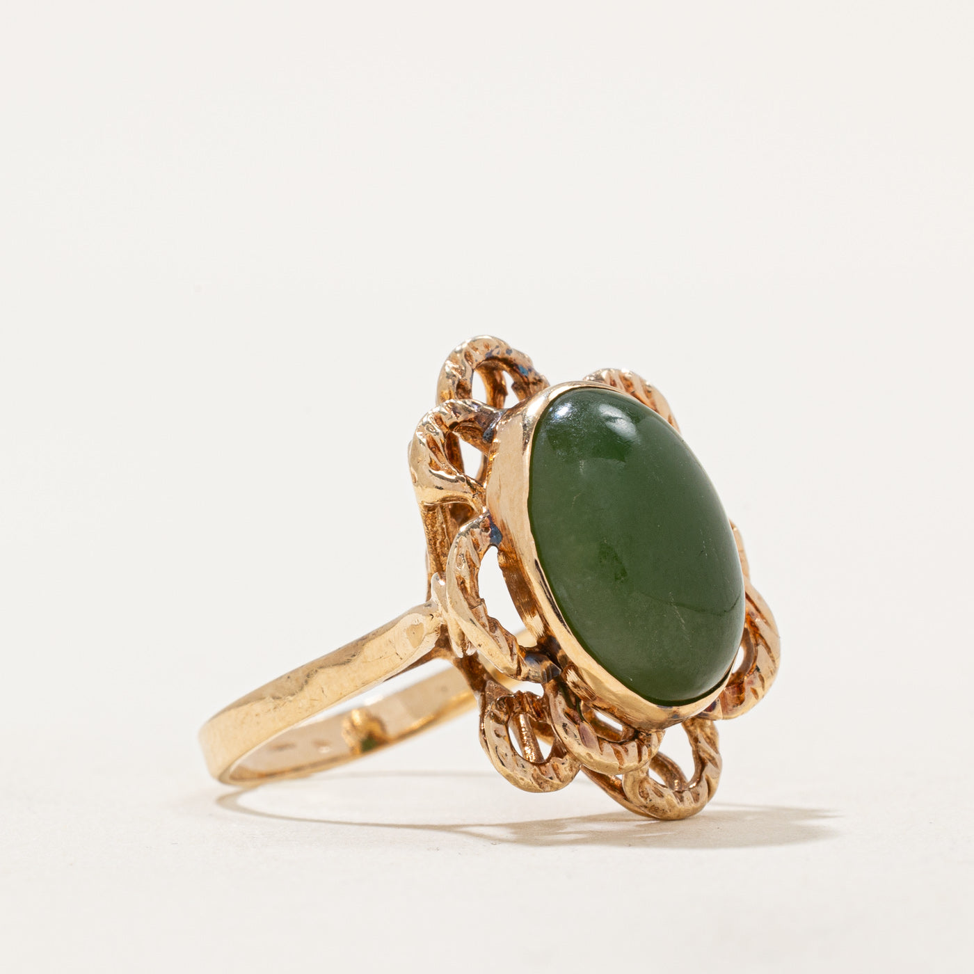 Exquisite Nephrite Jade Openwork Cocktail Ring - 5.50 Carat Natural Gemstone - Size 5.5 - Elegant Statement Jewelry for Evening Parties & Special Occasions