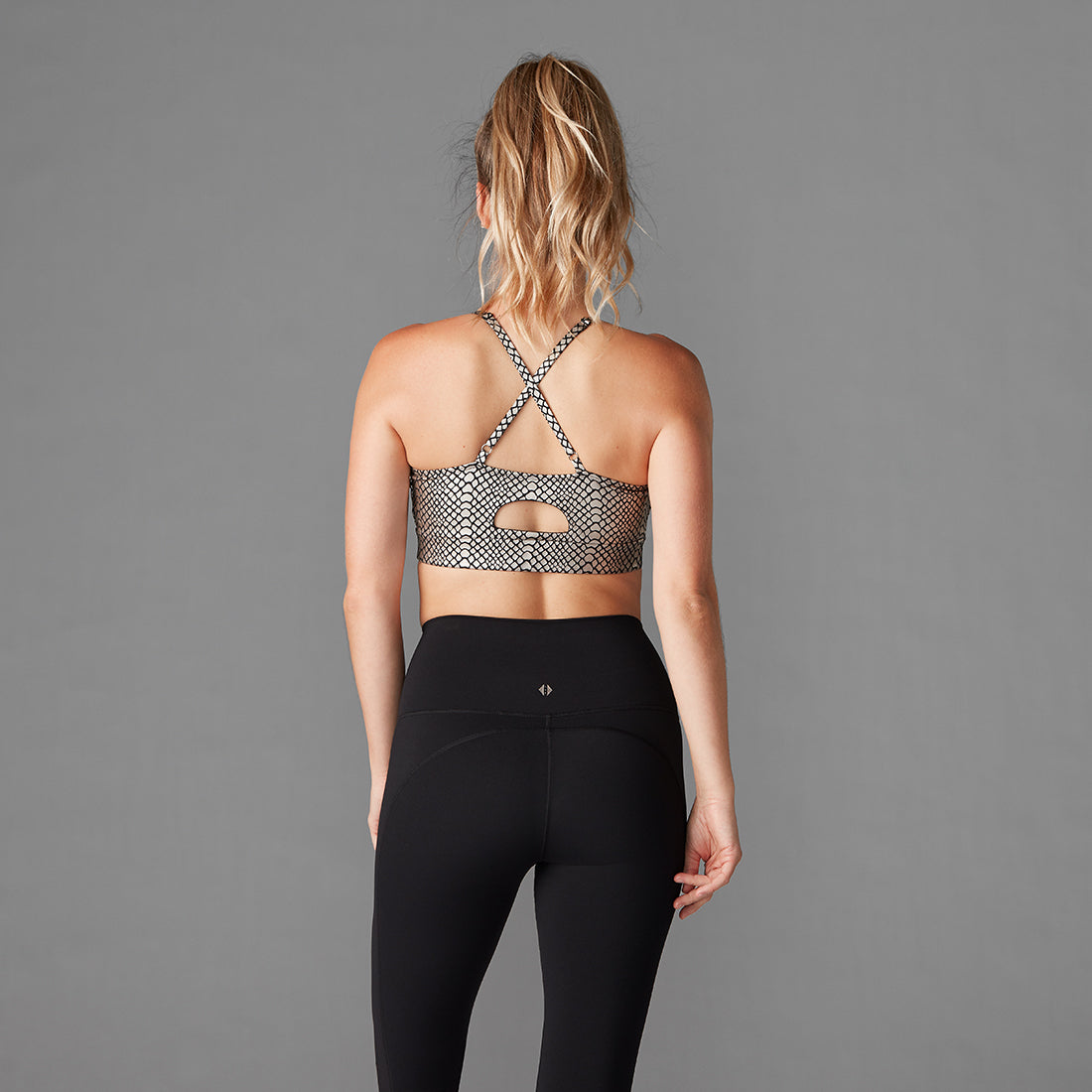 Tavi Noir Tavi Bra - Wireless Comfort Bra for Women, Seamless Support, Breathable Fabric - Perfect for Yoga, Workout, and Everyday Wear