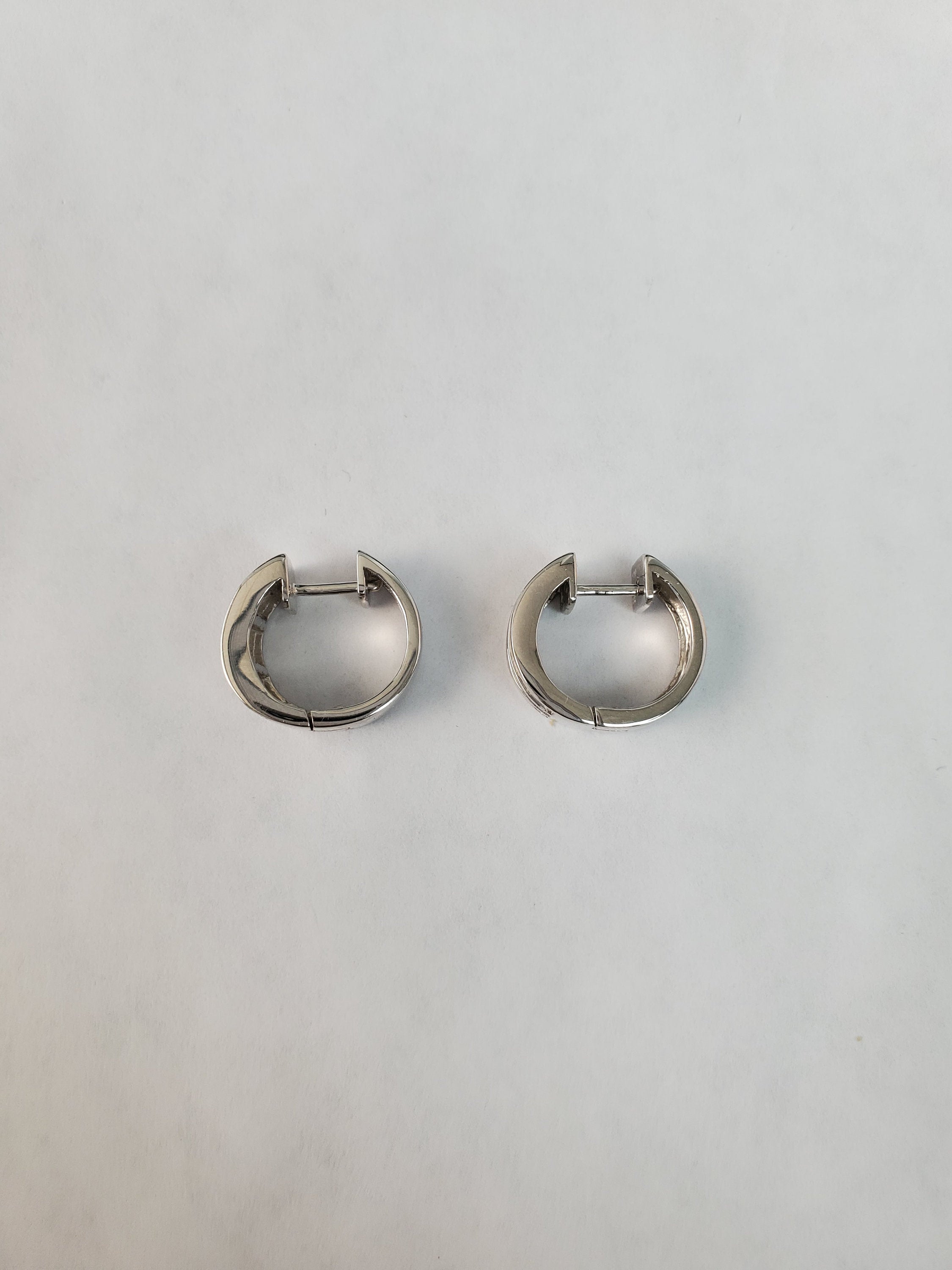 14K White Gold Diamond Baguette Huggie Earrings - 0.86cttw Sparkling Hoop Earrings for Women, Perfect for Weddings, Parties & Everyday Elegance