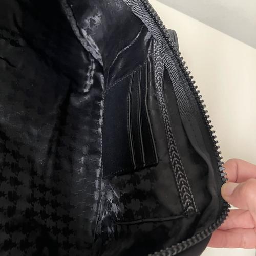 KARL LAGERFELD Paris Voyage Sling Backpack - Black Unisex One Size Shoulder Bag for Travel, Work & Daily Use