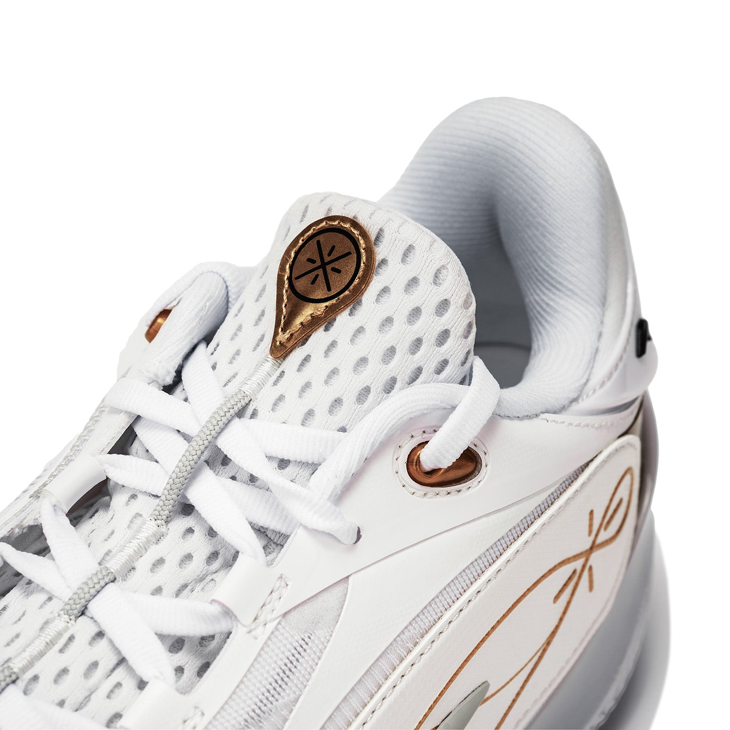 Wade 808 5 Ultra Basketball Shoes - Lightweight Performance Sneakers for Men | Perfect for Indoor & Outdoor Courts, Training, and Streetwear Fashion