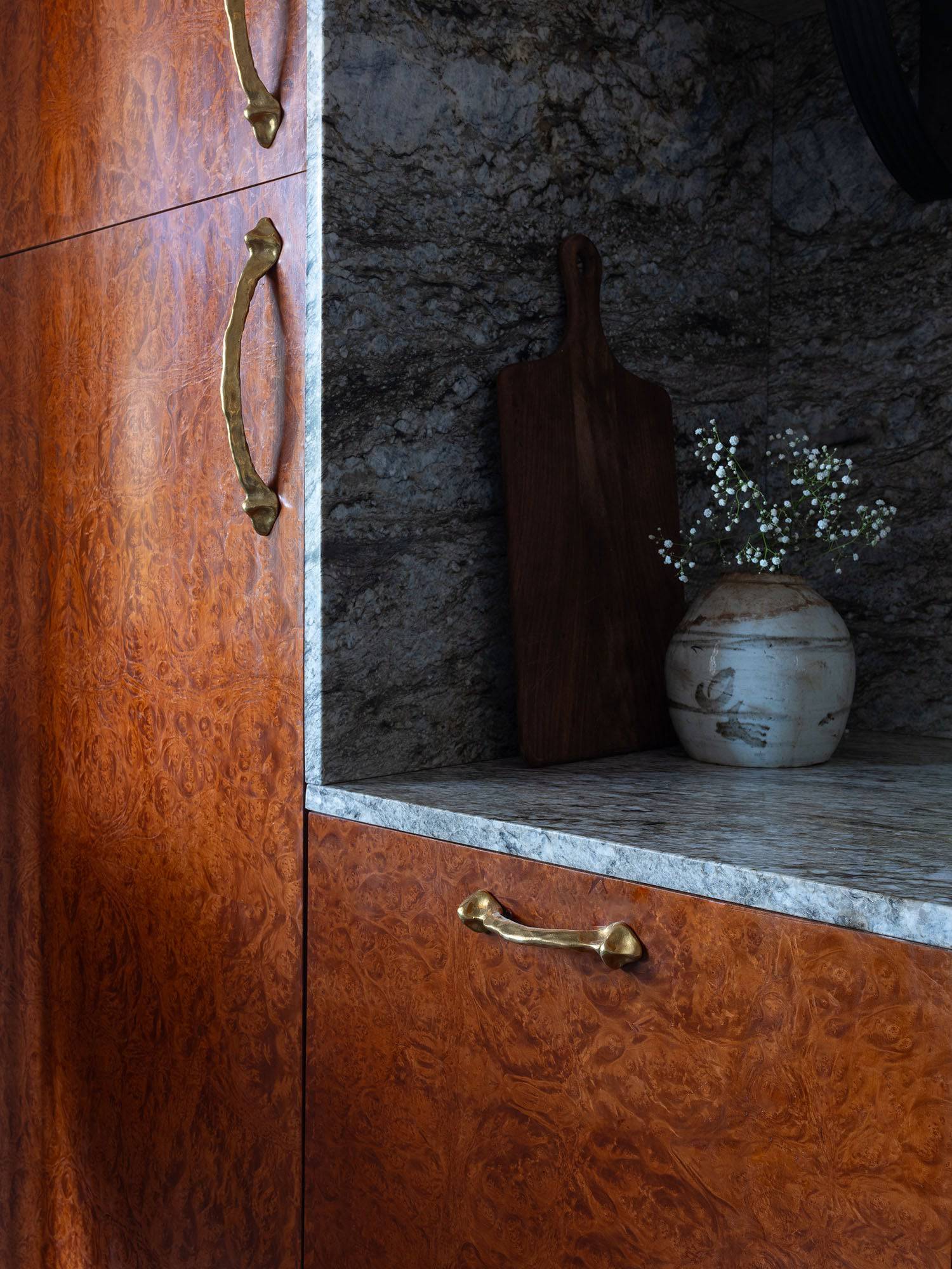 Large Cabinet Pull No. 41 - 7.87 Inch Center to Center - Perfect for Kitchen Cabinets, Bathroom Vanities & Furniture Drawers