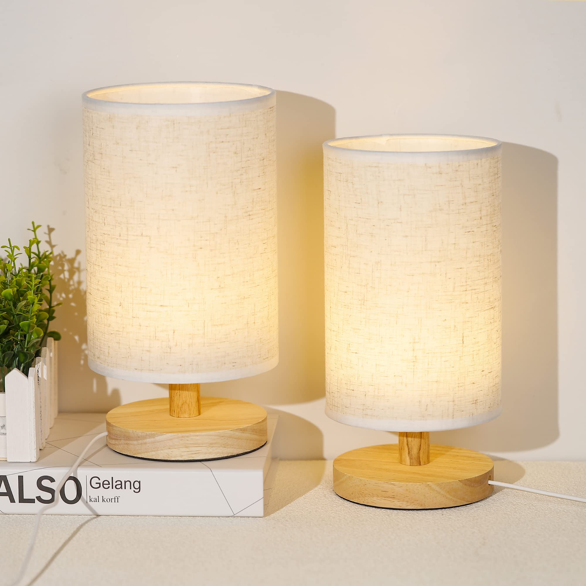 WSYEAR Set of 2 White Modern Bedside Lamps - Farmhouse Style Nightstand Table Lamps for Bedroom, Living Room, Office & Dorm Decor | Soft Lighting for Reading, Relaxing & Nighttime Use