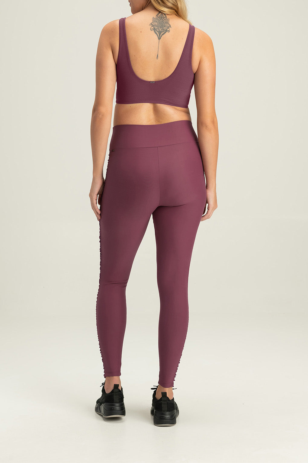 High Support Fuse Wrap Sports Bra for Women - Seamless Workout Top for Running, Yoga & Gym - Moisture Wicking & Breathable Activewear