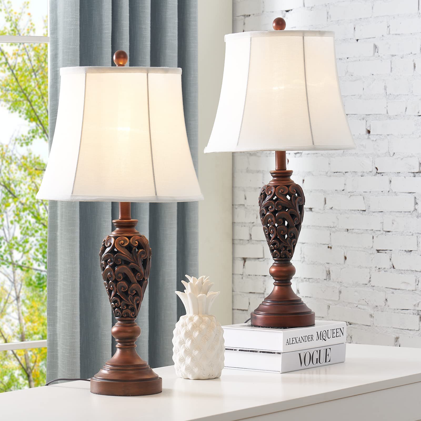 Maxax Traditional Table Lamps Set of 2 - 25 Inch Brown Resin Carved Bedside Lamps with White Bell Shade for Living Room, Bedroom, Office & Home Decor | Perfect for Nightstands, Dressers and Reading Nooks