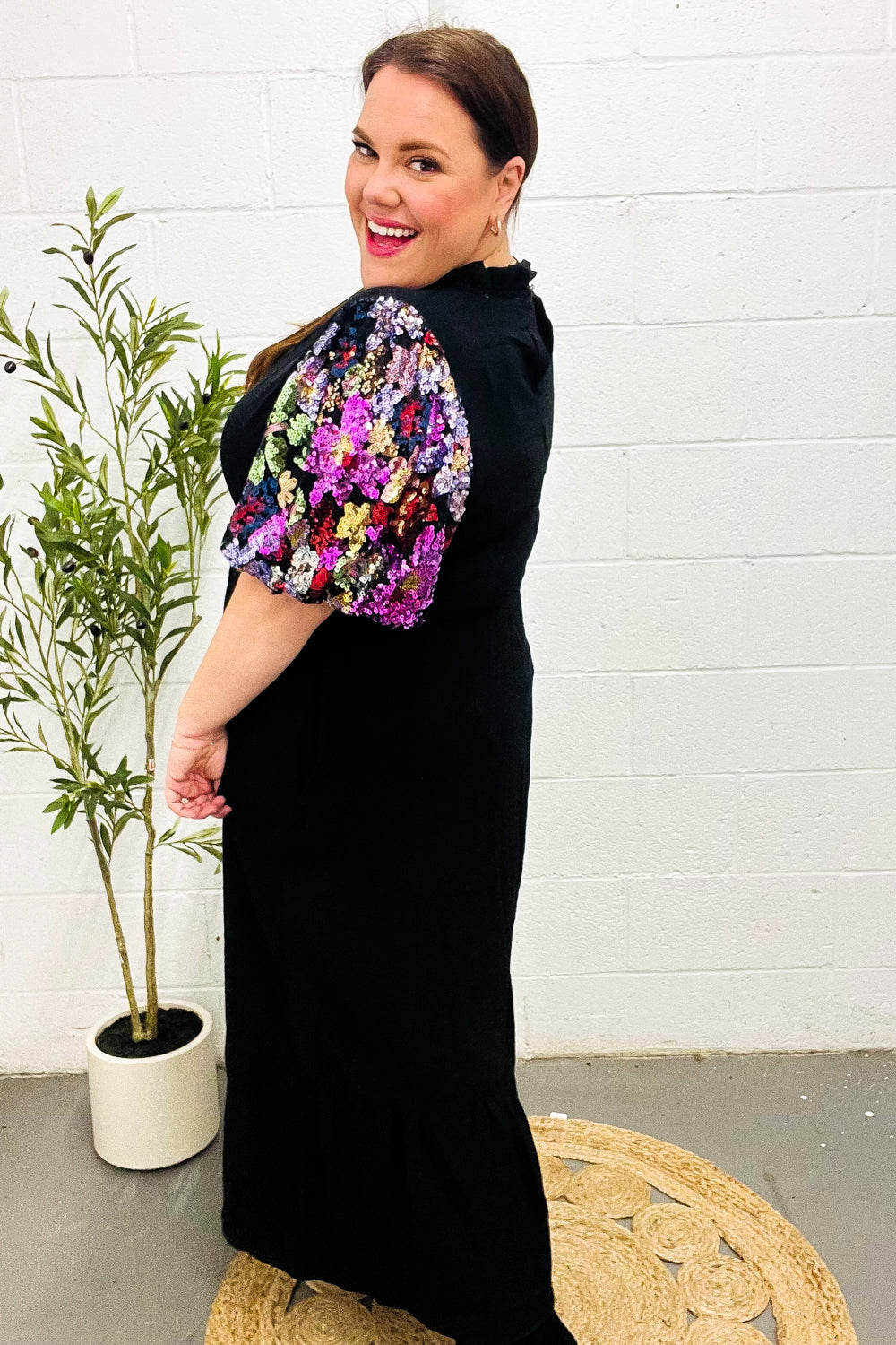 Elegant Black Floral Sequin Puff Sleeve Mock Neck Tiered Maxi Dress for Women - Perfect for Evening Parties, Weddings & Special Occasions