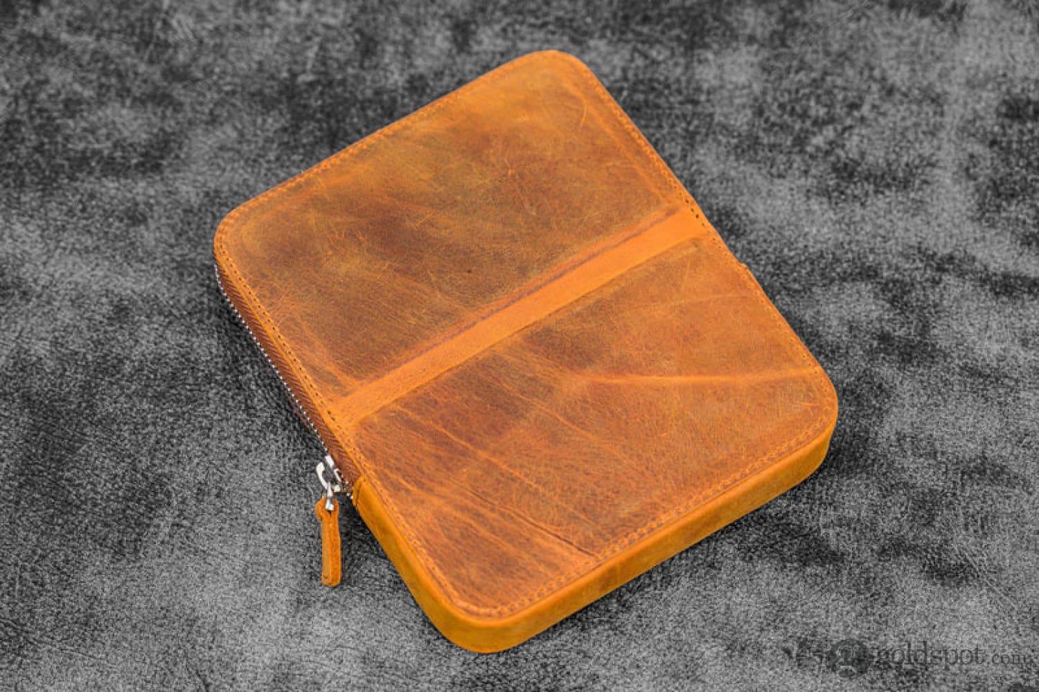 Premium Galen Leather Zippered Magnum Opus Hard 6-Slot Pen Case - Crazy Horse Brown | Luxury Fountain Pen Storage & Travel Organizer for Writers & Collectors