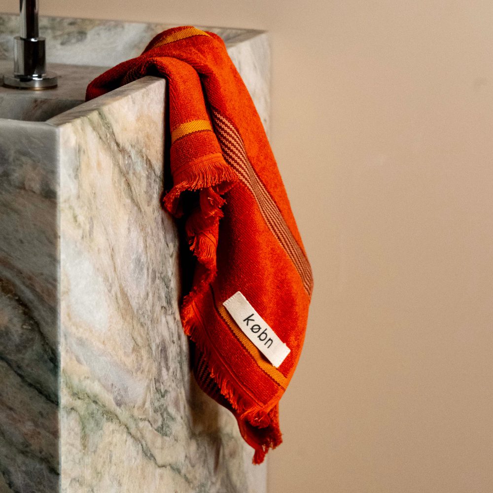 KOBN Premium Hand Towel - Soft, Absorbent & Quick-Drying - Perfect for Kitchen, Bathroom & Gym Use - Tamarillo Color
