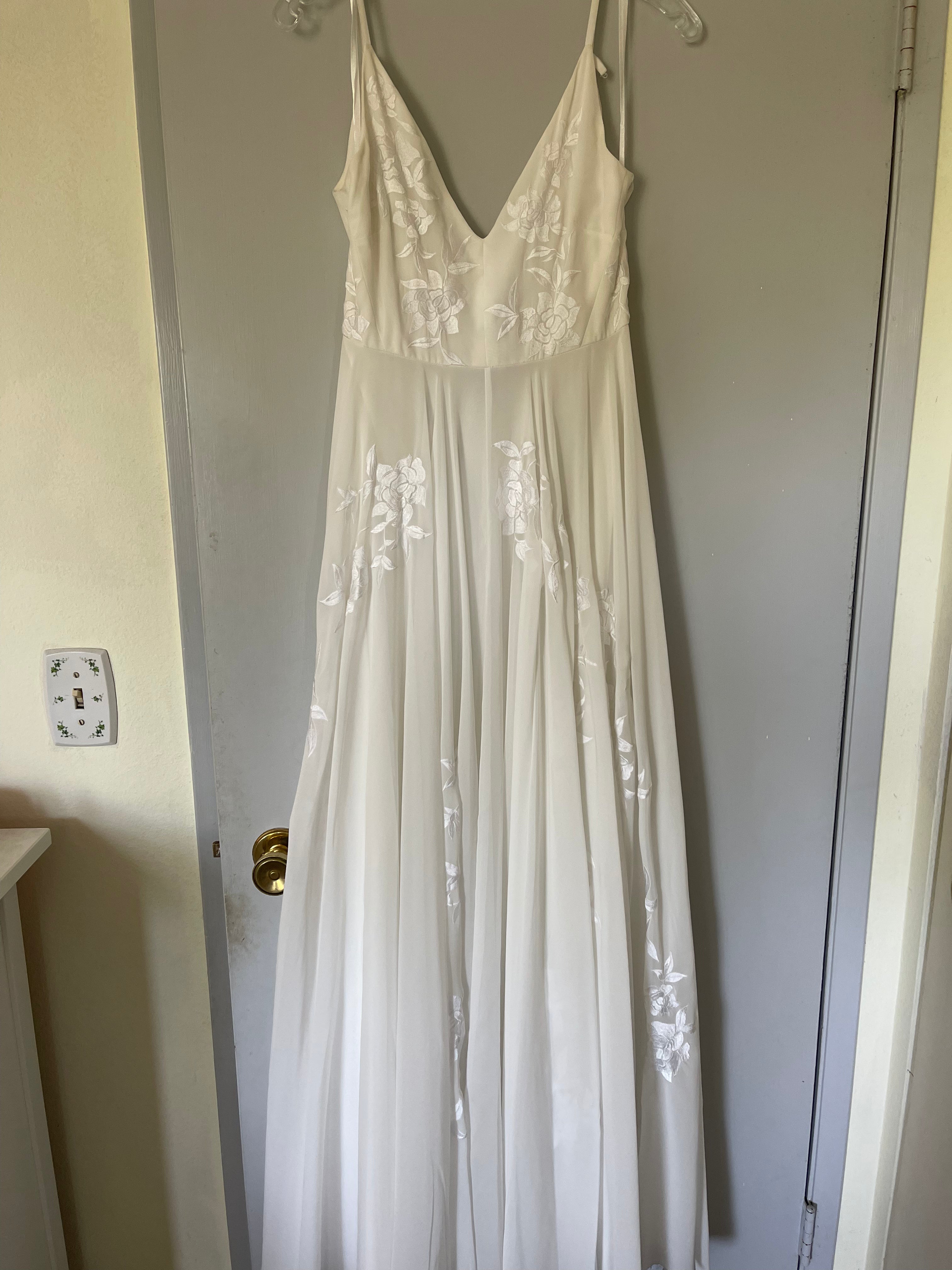 BHLDN Bonaire Wedding Gown - Elegant Lace Bridal Dress for Beach & Destination Weddings
