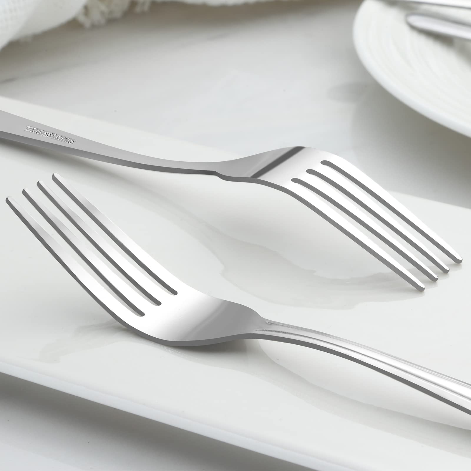 BEWOS 24-Piece Stainless Steel Dinner Forks Set - 8.2 Inch Mirror Polished Silverware for Home, Kitchen & Restaurant Use - Dishwasher Safe Flatware for Everyday Dining, Parties & Catering Events